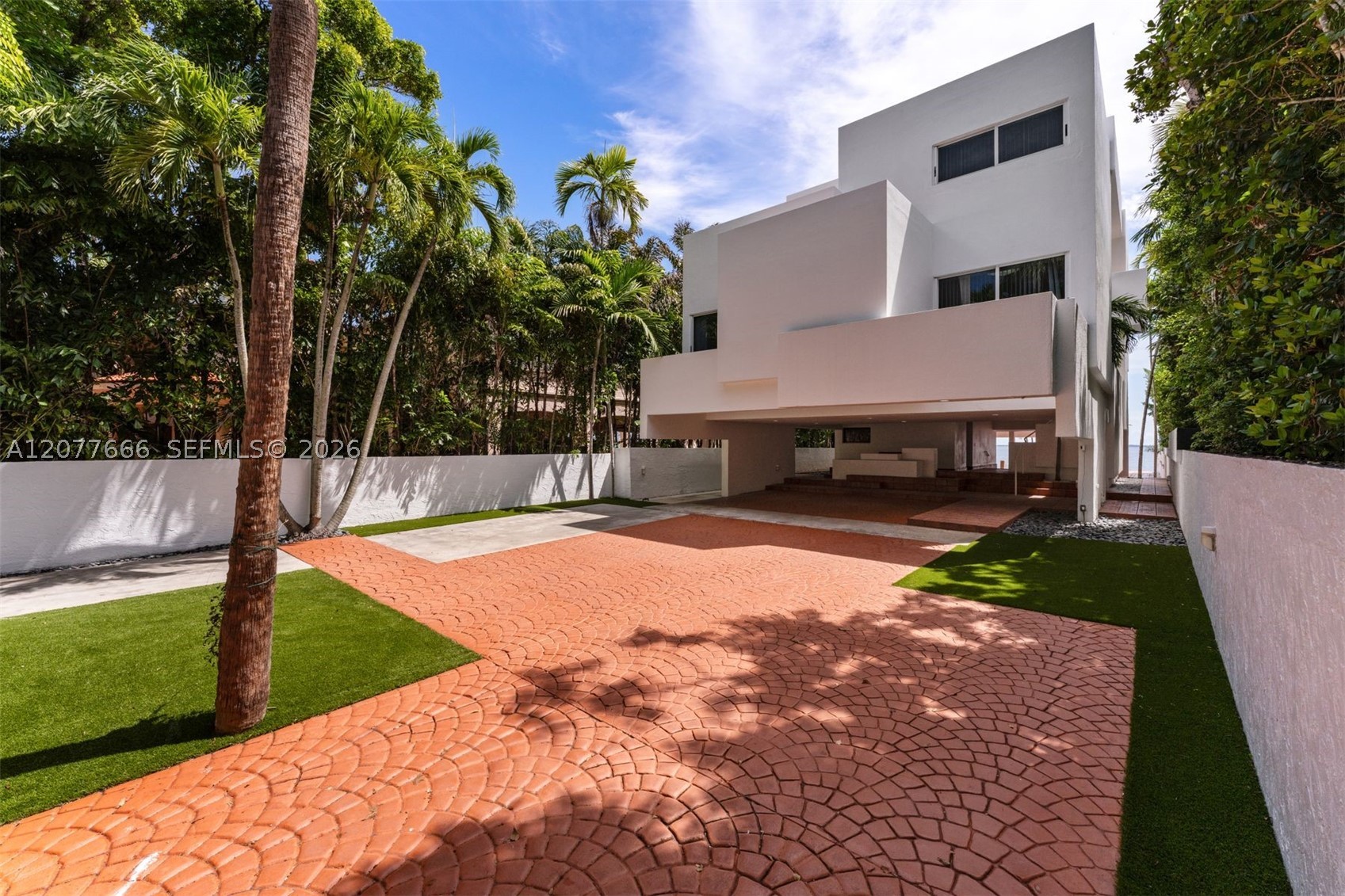 3499 N Prospect Dr Miami, FL 33133