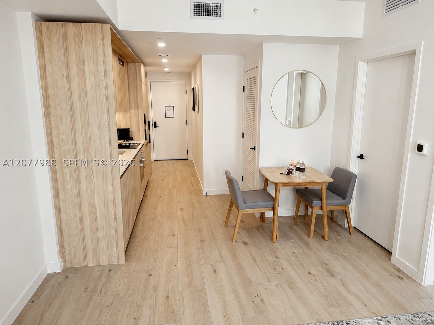 225 N Miami Ave #2810 Miami, FL 33128