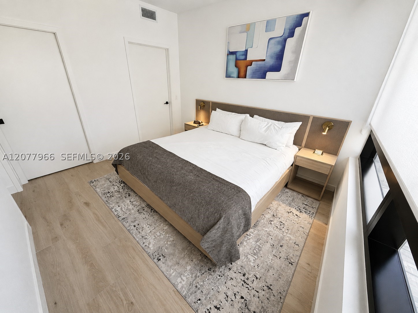 225 N Miami Ave #2810 Miami, FL 33128