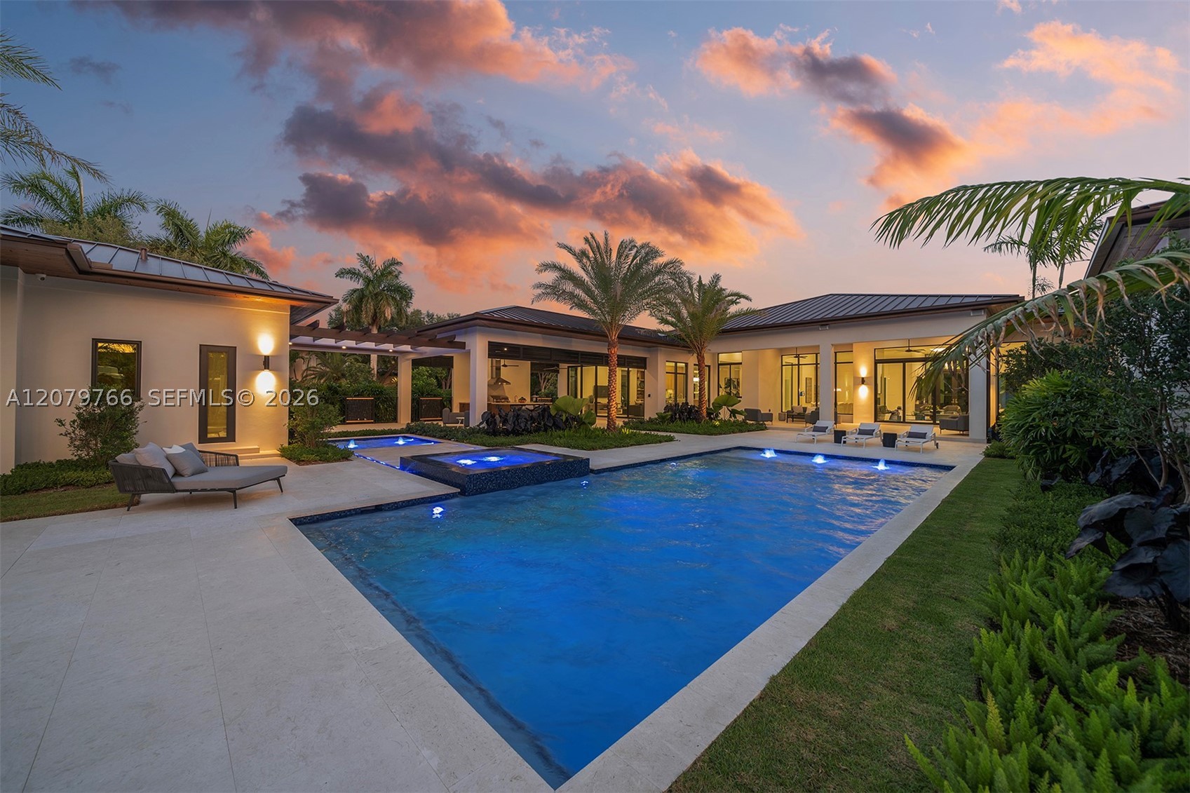 10860 SW 67th Ct Pinecrest, FL 33156