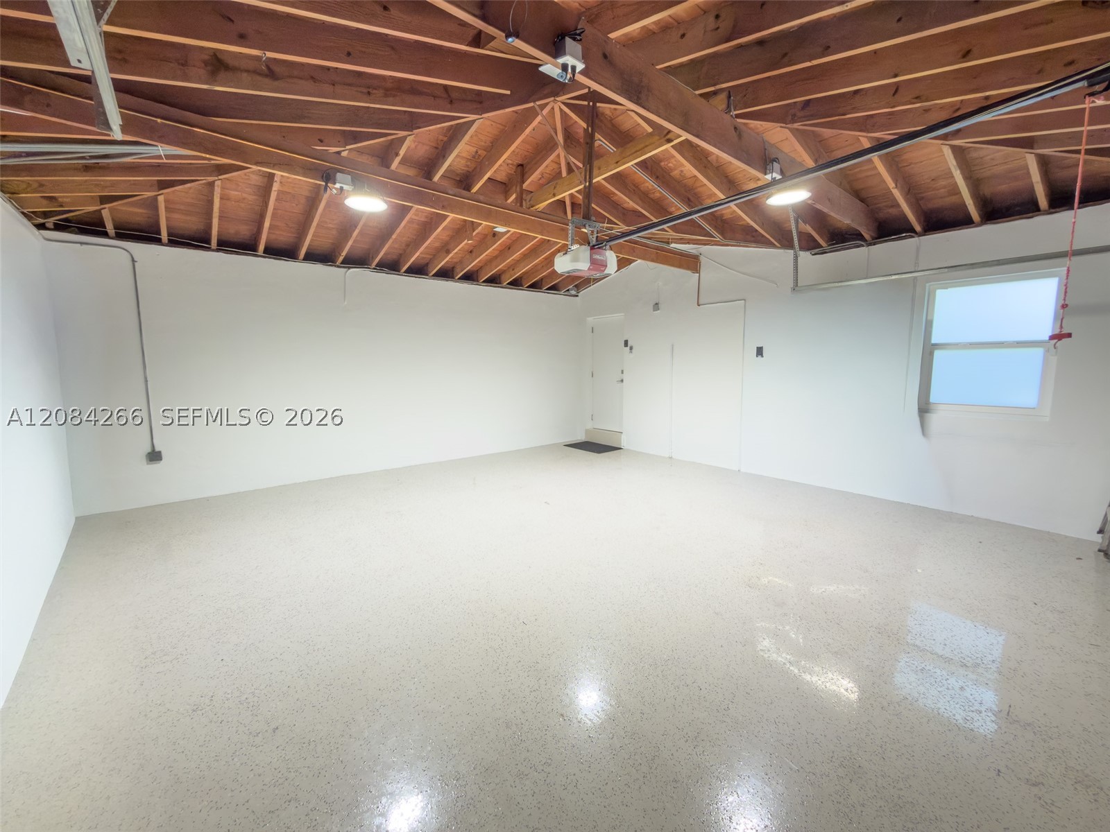 7895 SW 76th Ter Miami, FL 33143