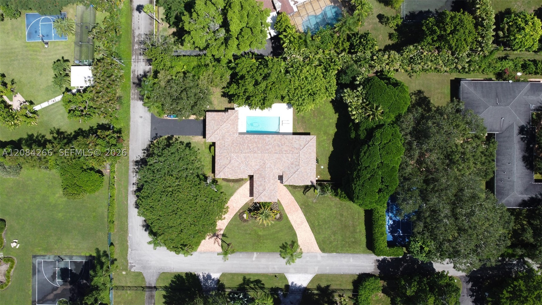 7895 SW 76th Ter Miami, FL 33143