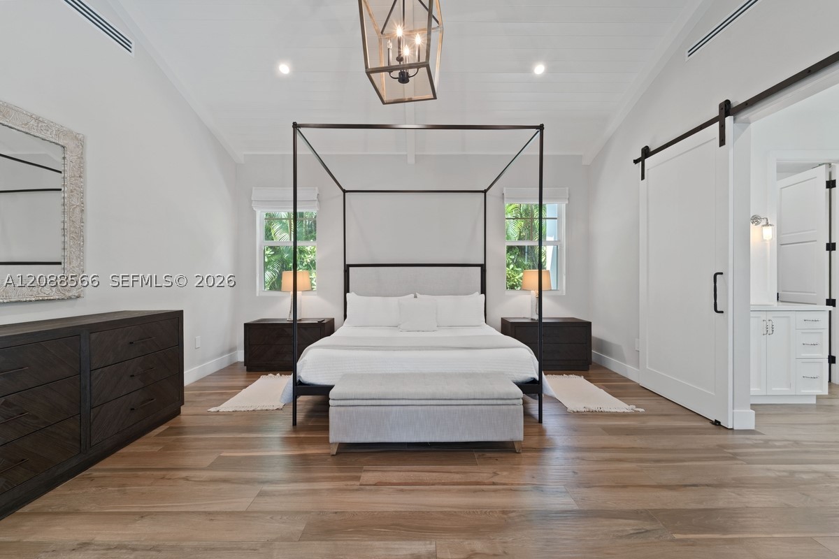 5851 SW 77th Ter South Miami, FL 33143