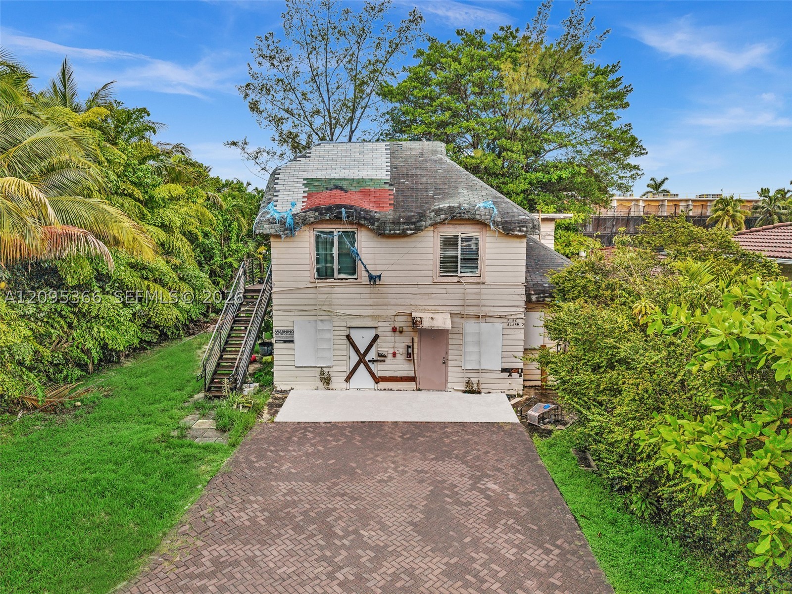 3746 Chase Ave Miami Beach, FL 33140