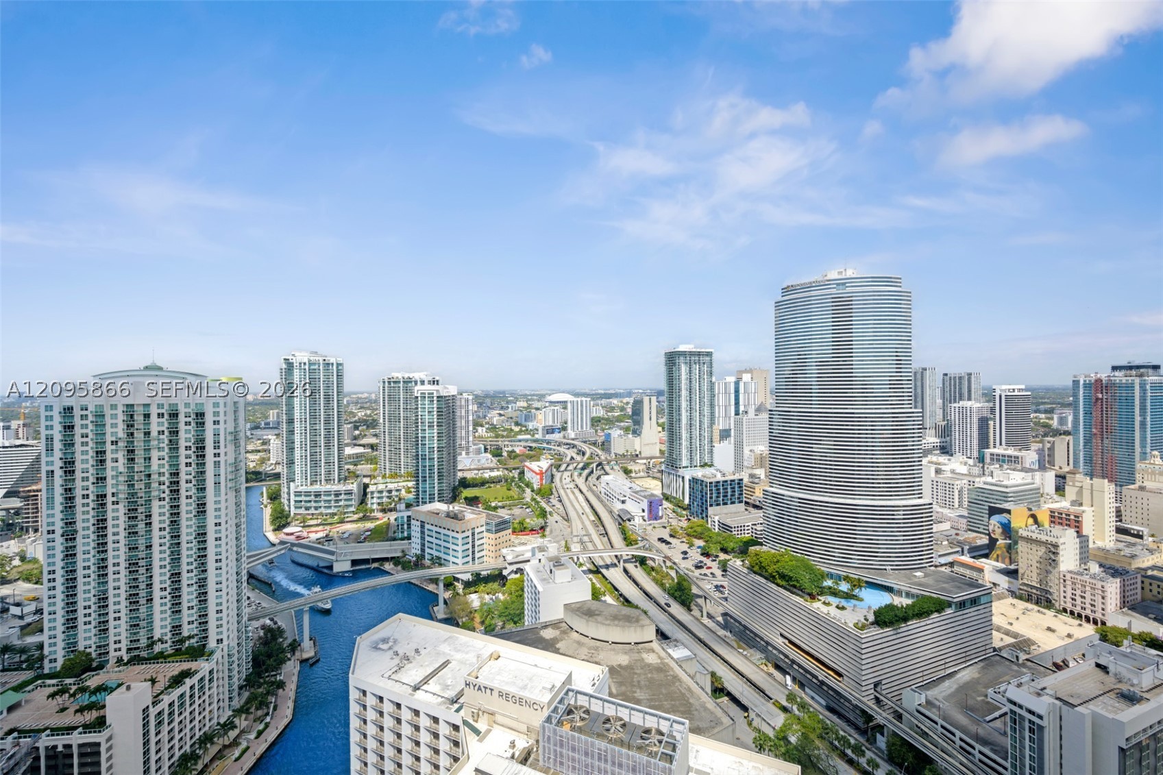 image Epic Residences6