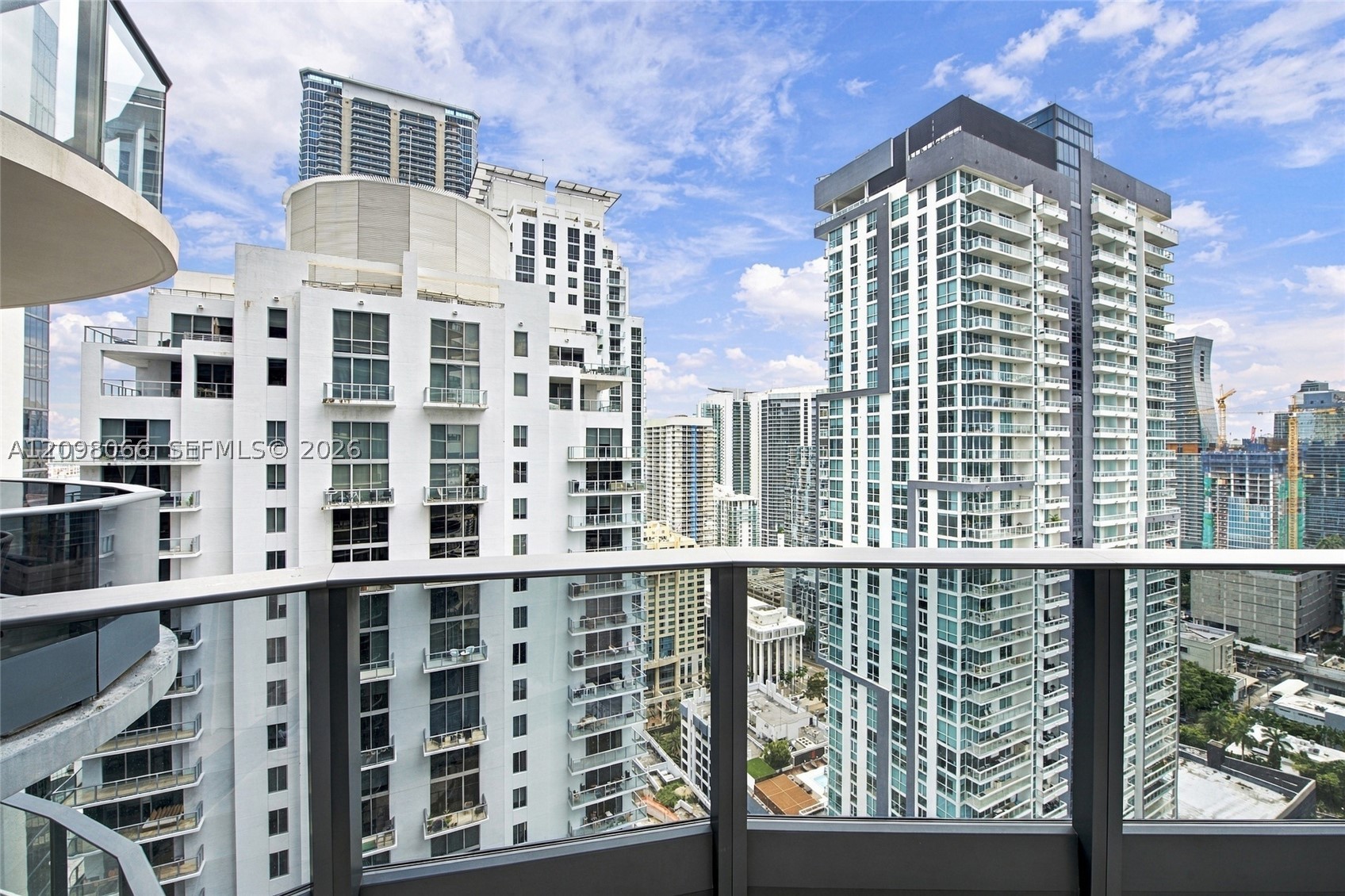 image Brickell Flatiron31