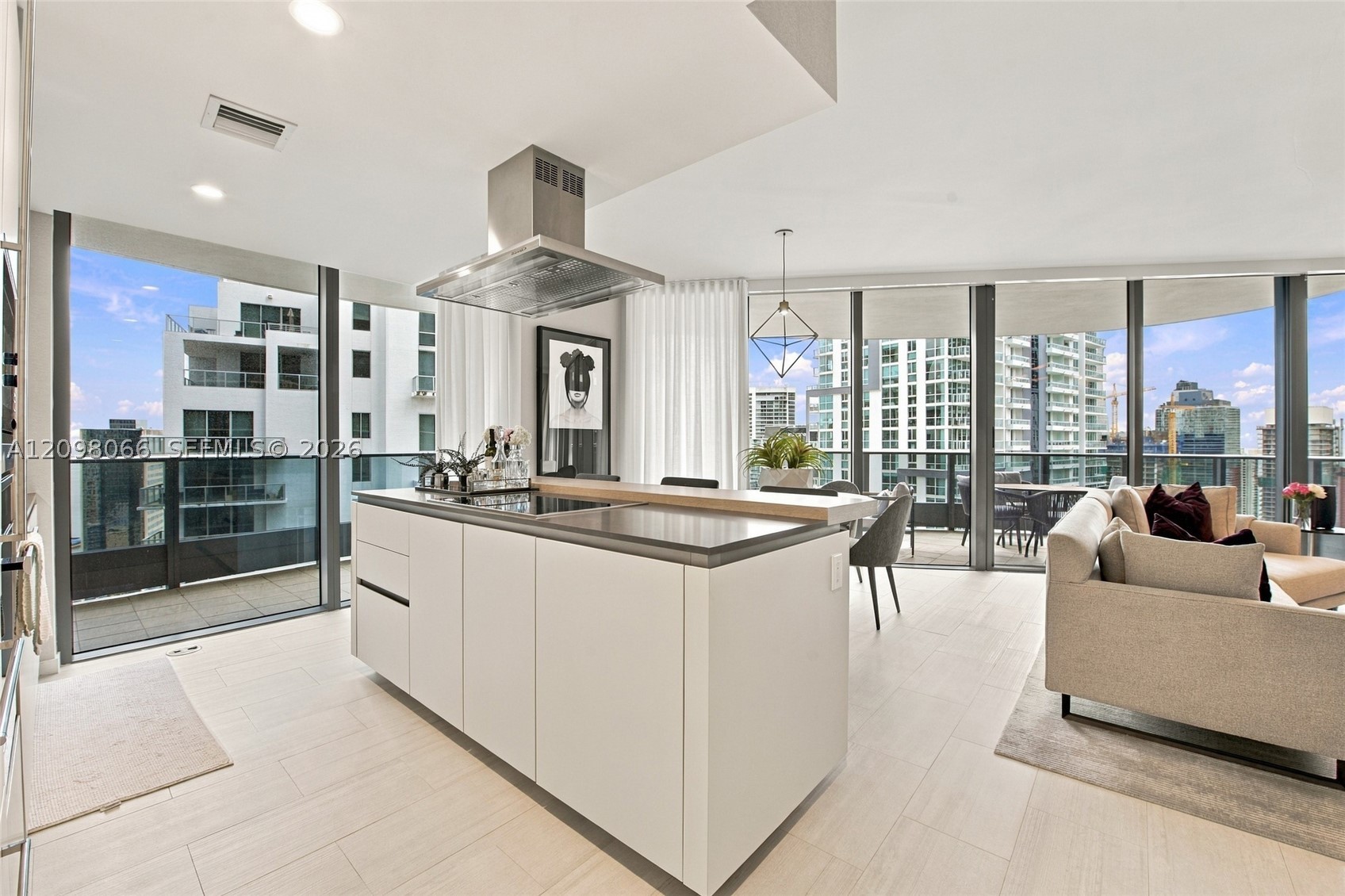 image Brickell Flatiron5
