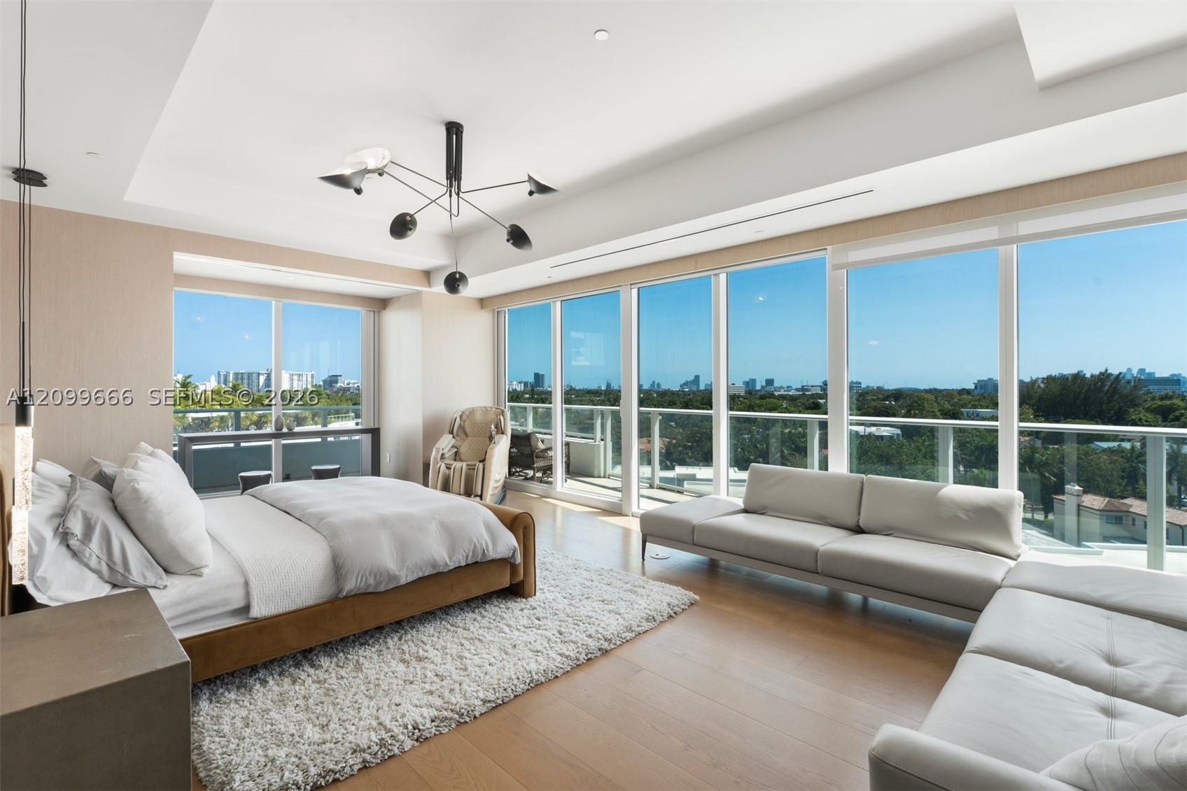 image Ritz-Carlton Residences Miami Beach9