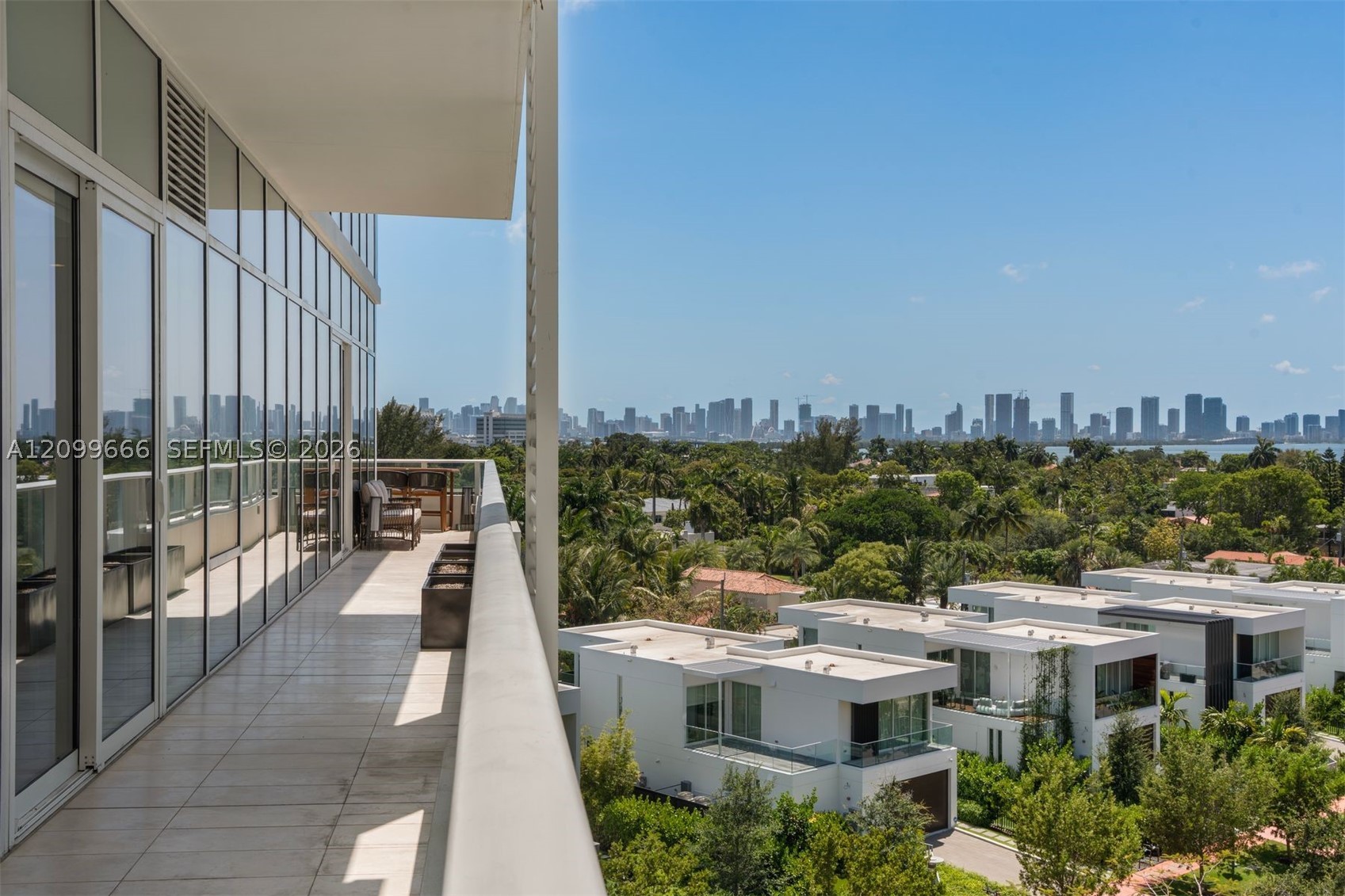 image Ritz-Carlton Residences Miami Beach27