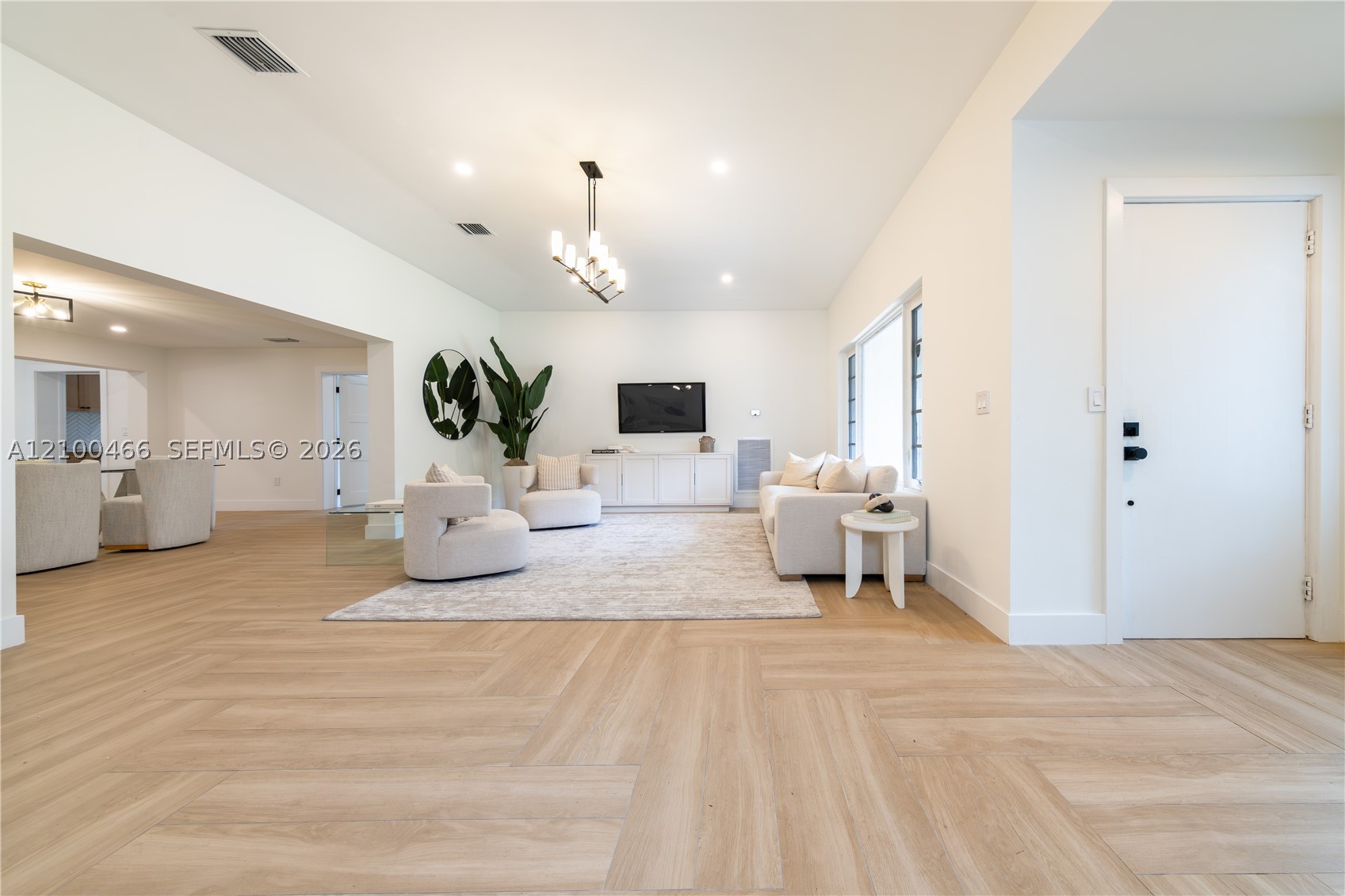 420 NE 55th Ter Miami, FL 33137