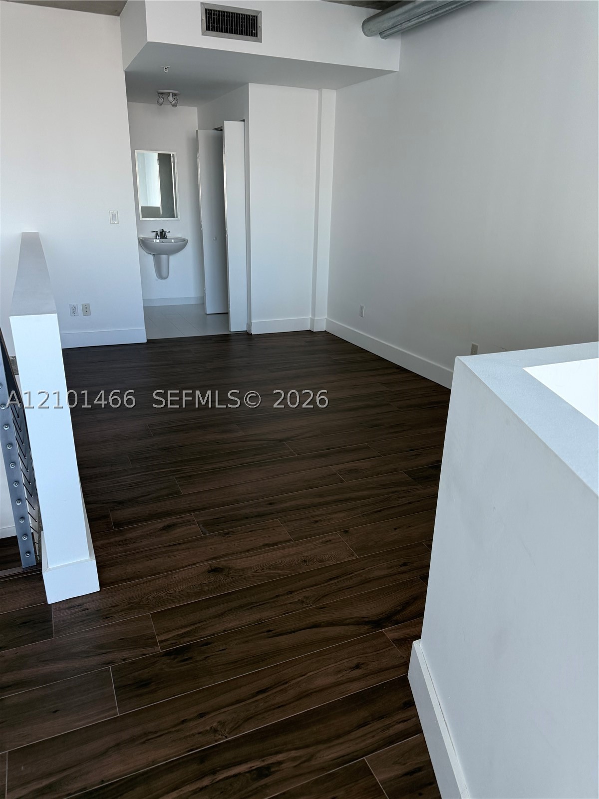 image Neo Vertika11