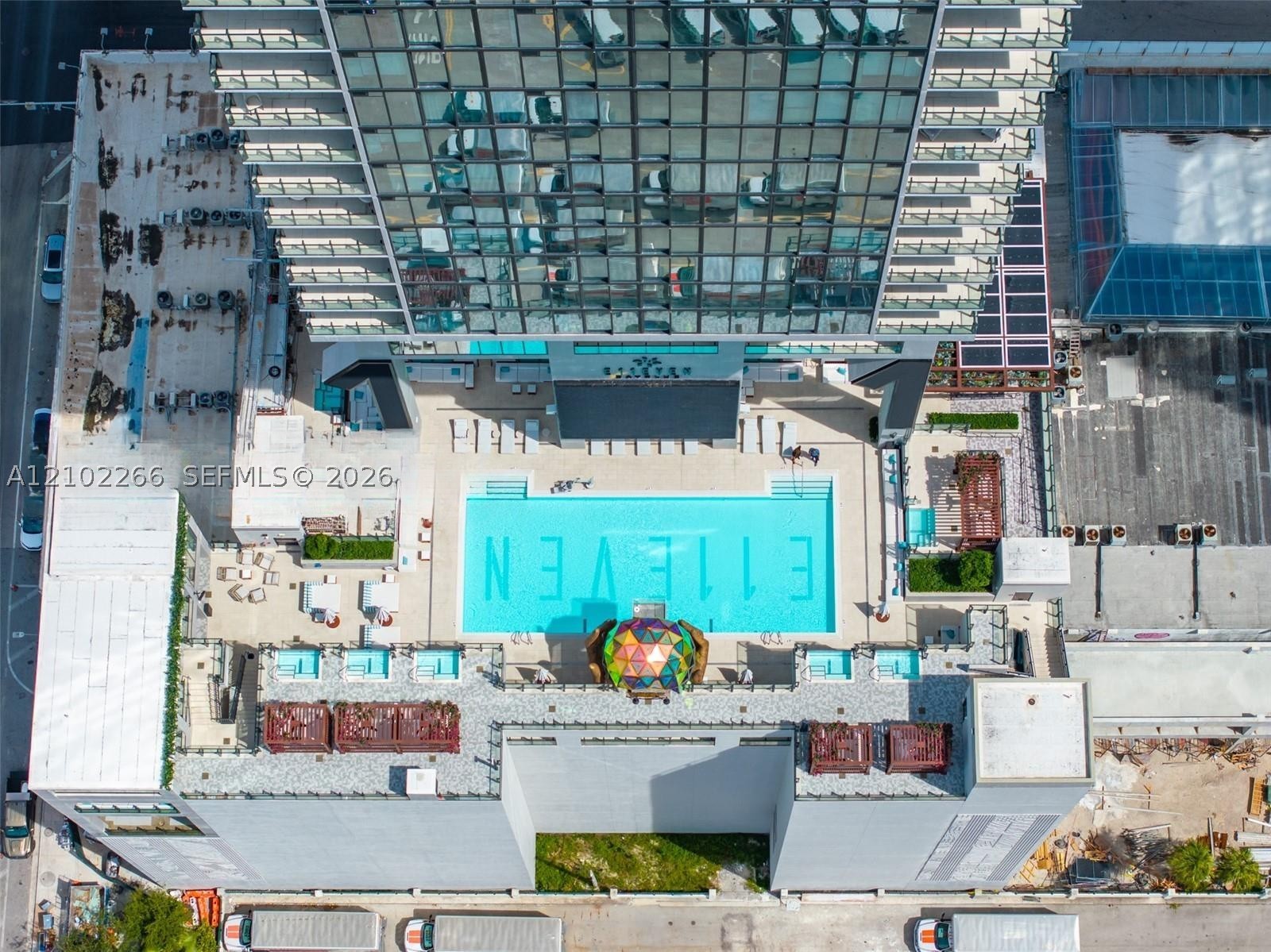 image E11EVEN Hotel & Residences41