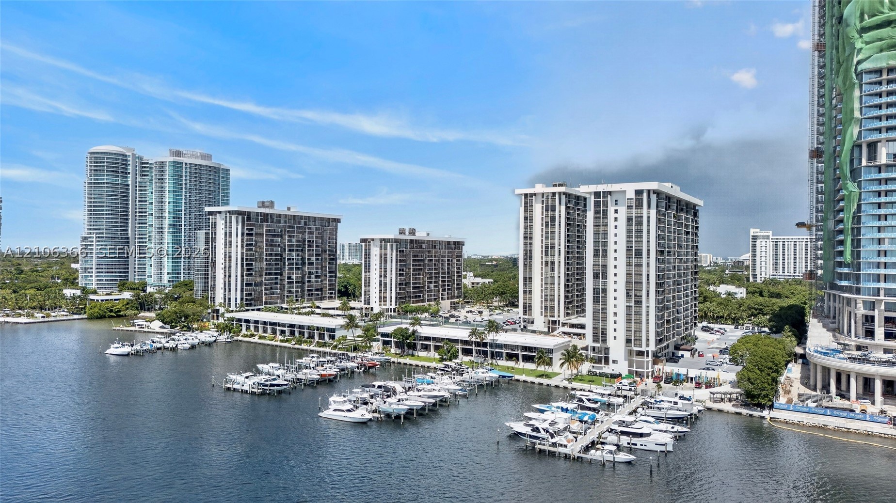 image Brickell Place I38
