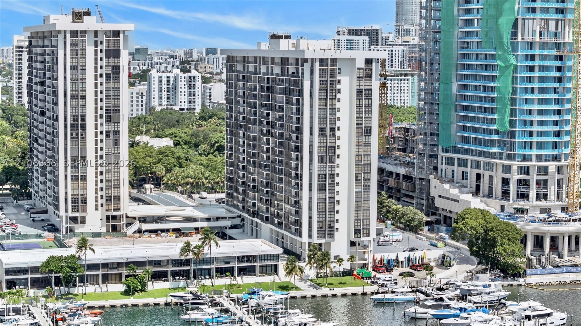 image Brickell Place I55
