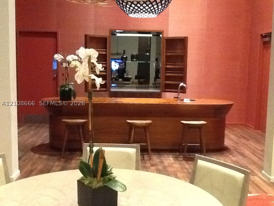1300 Brickell Bay Dr #3506 Miami, FL 33131