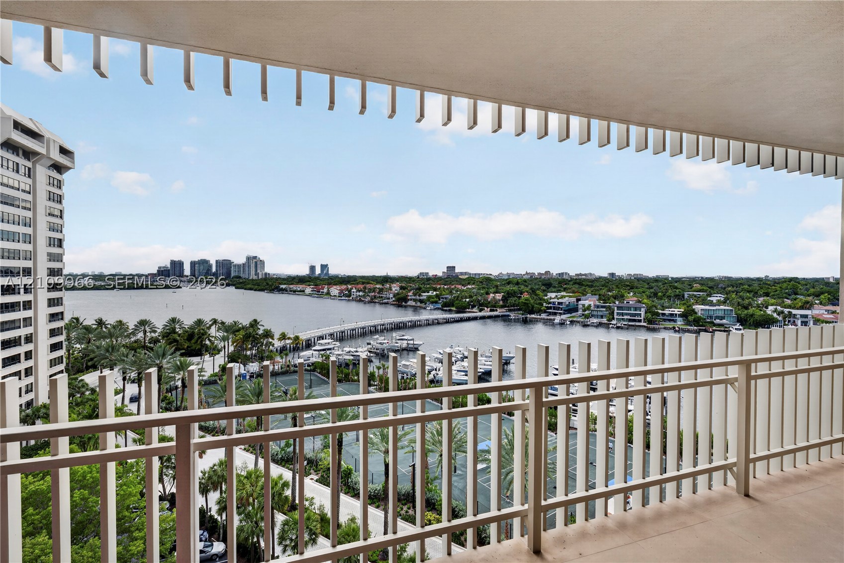 2 Grove Isle Dr #B1008 Miami, FL 33133