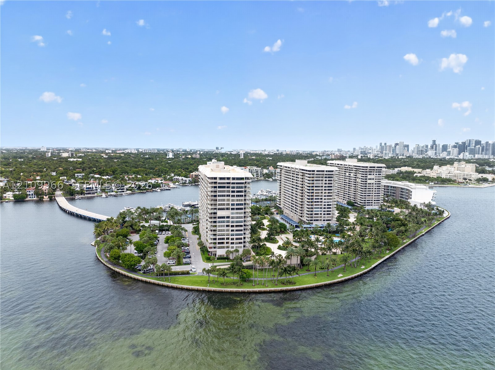 2 Grove Isle Dr #B1008 Miami, FL 33133