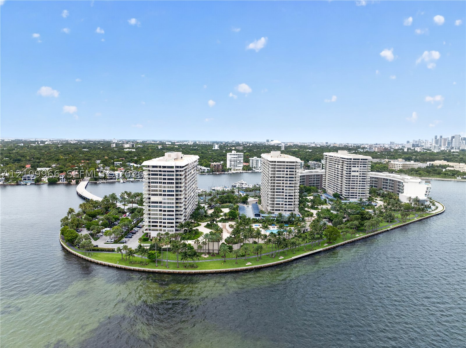 2 Grove Isle Dr #B1008 Miami, FL 33133