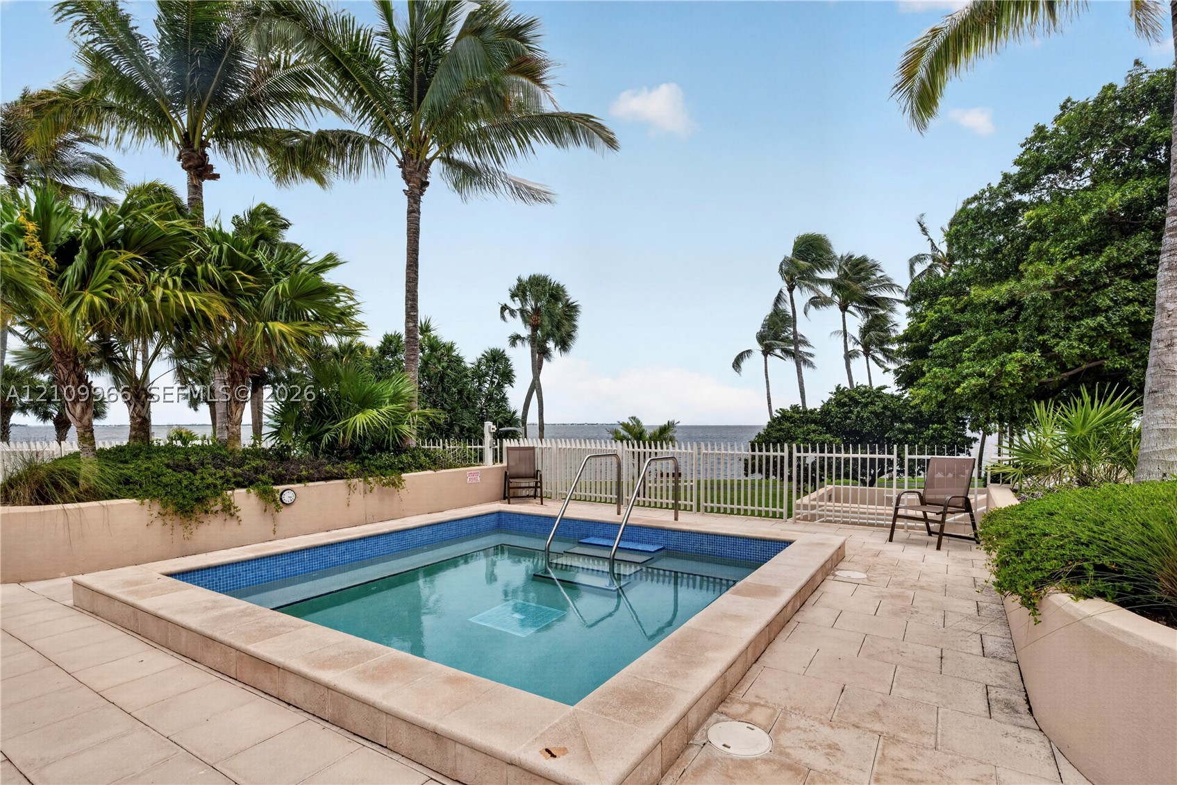 2 Grove Isle Dr #B1008 Miami, FL 33133