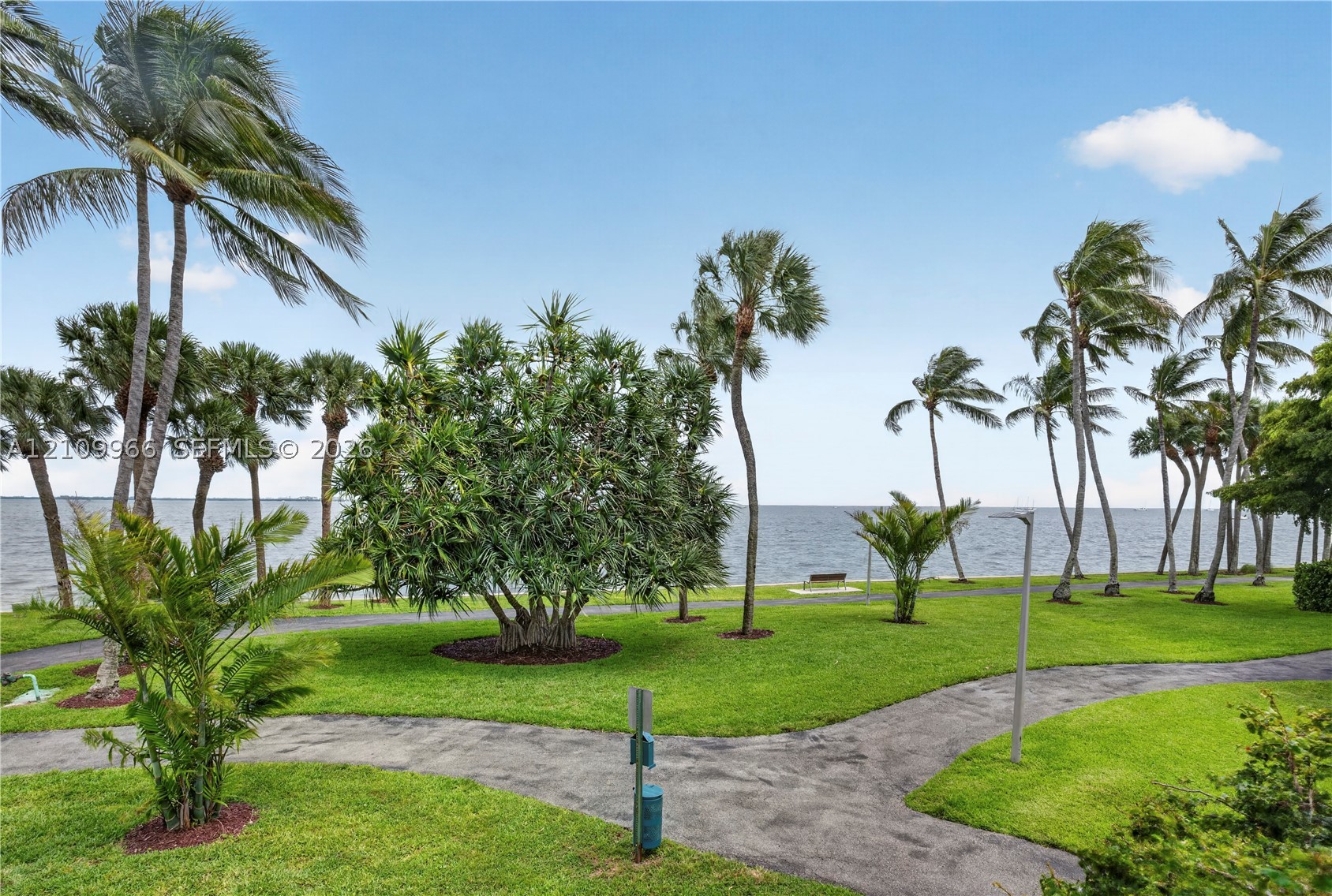 2 Grove Isle Dr #B1008 Miami, FL 33133