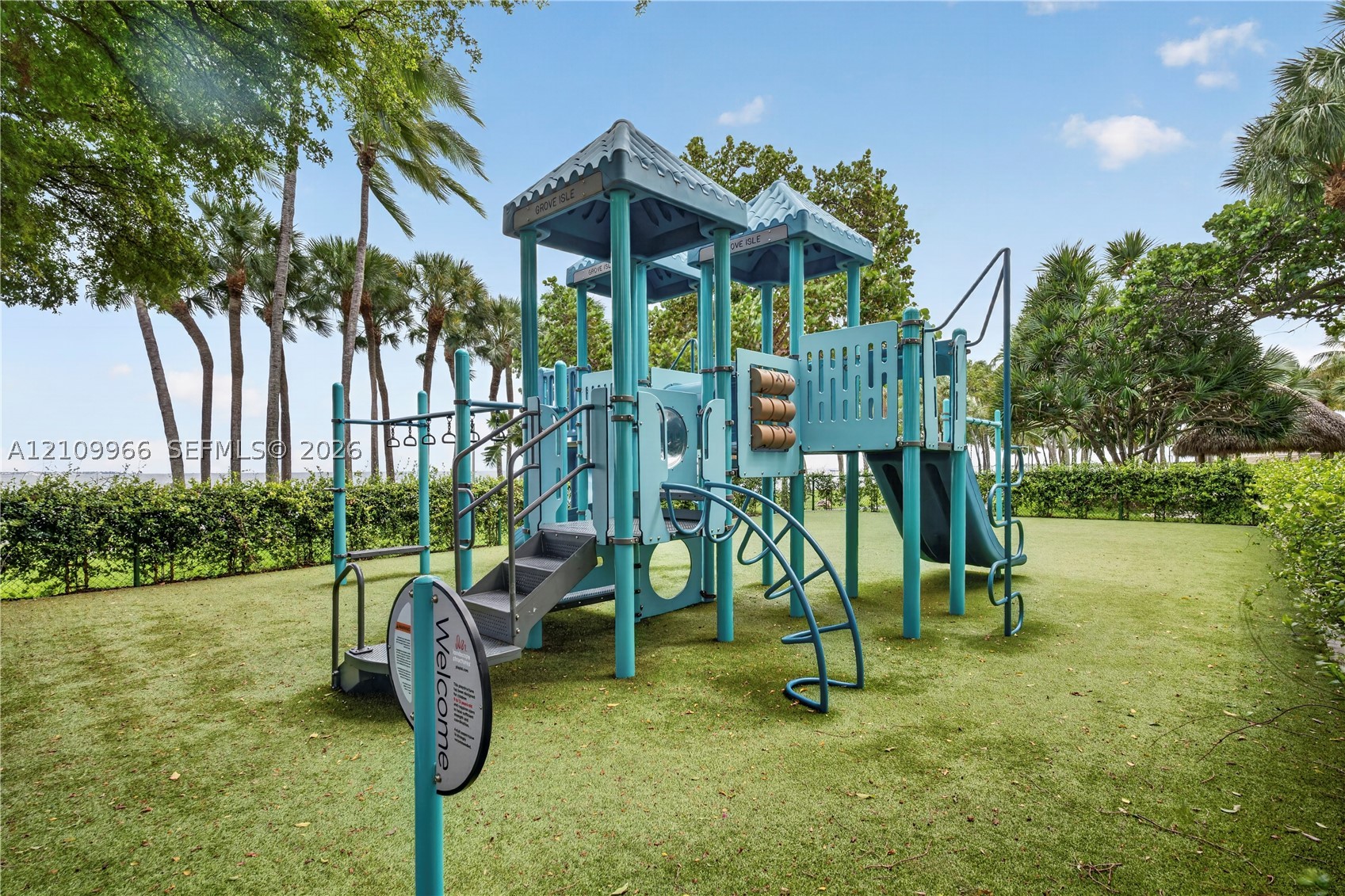 2 Grove Isle Dr #B1008 Miami, FL 33133
