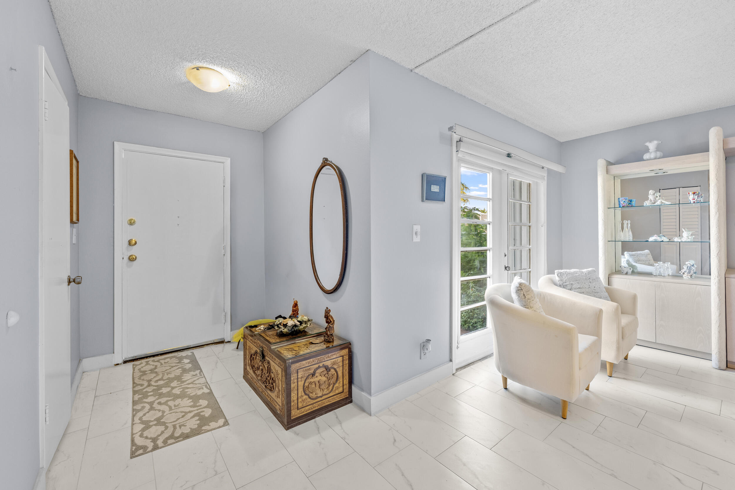 2212 NE 7th Hallandale Beach, FL 33009