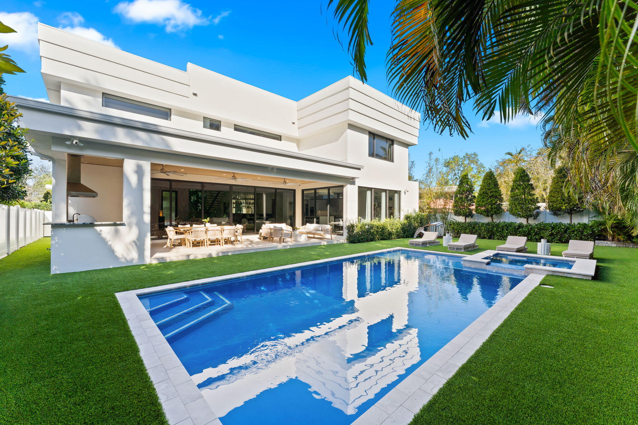 1032 SE 12th Fort Lauderdale, FL 33316