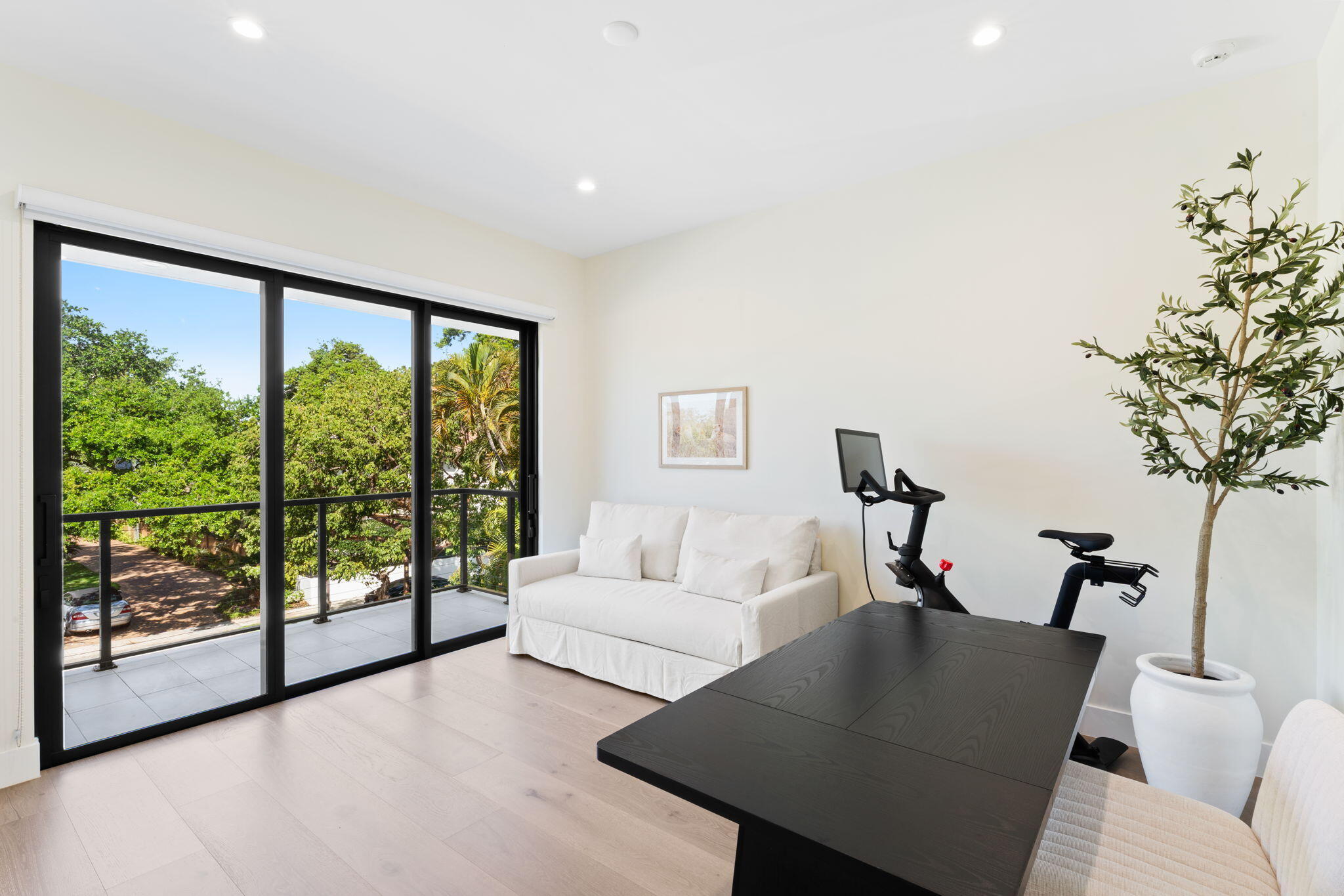 1032 SE 12th Fort Lauderdale, FL 33316