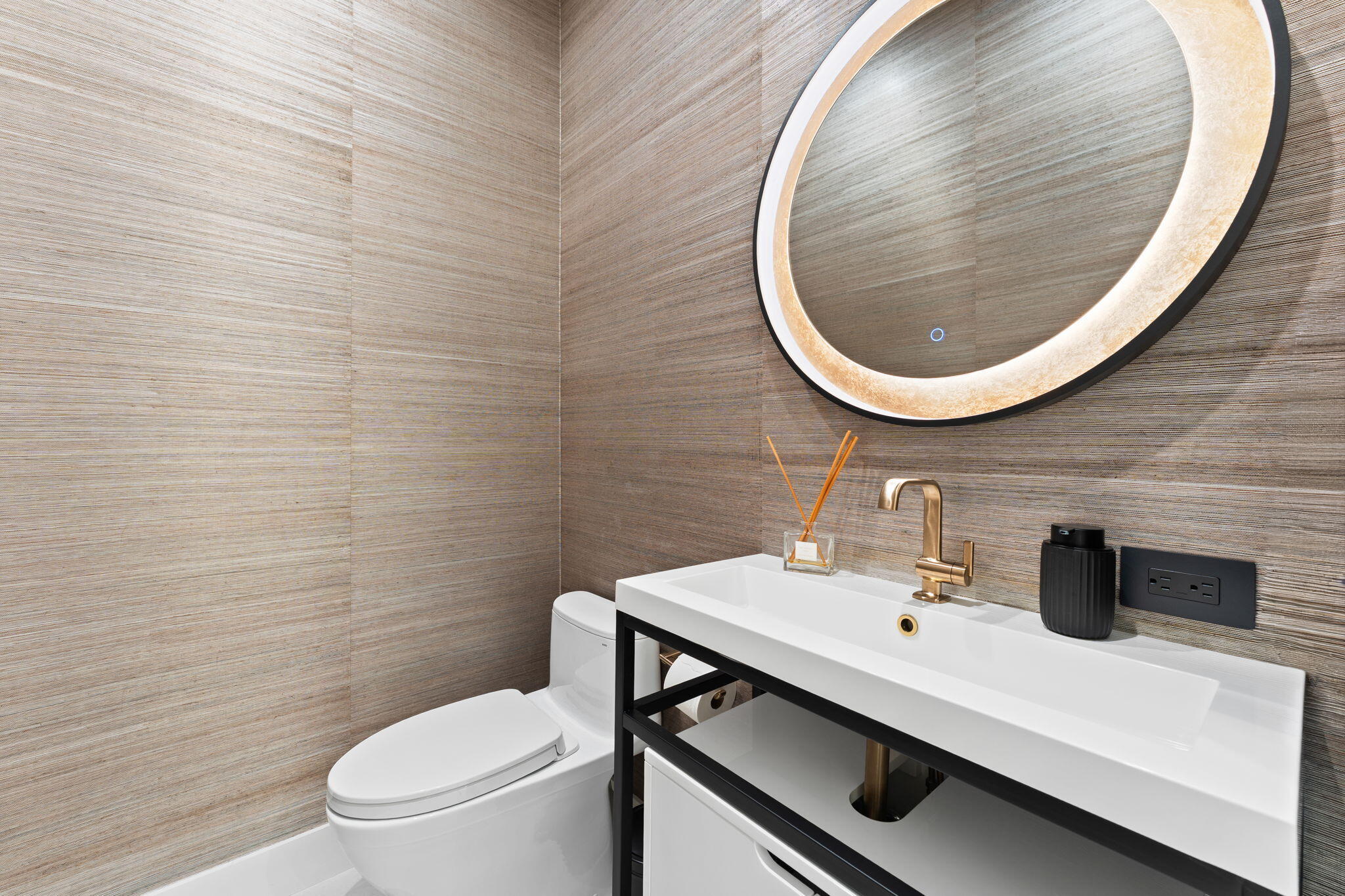 1032 SE 12th Fort Lauderdale, FL 33316