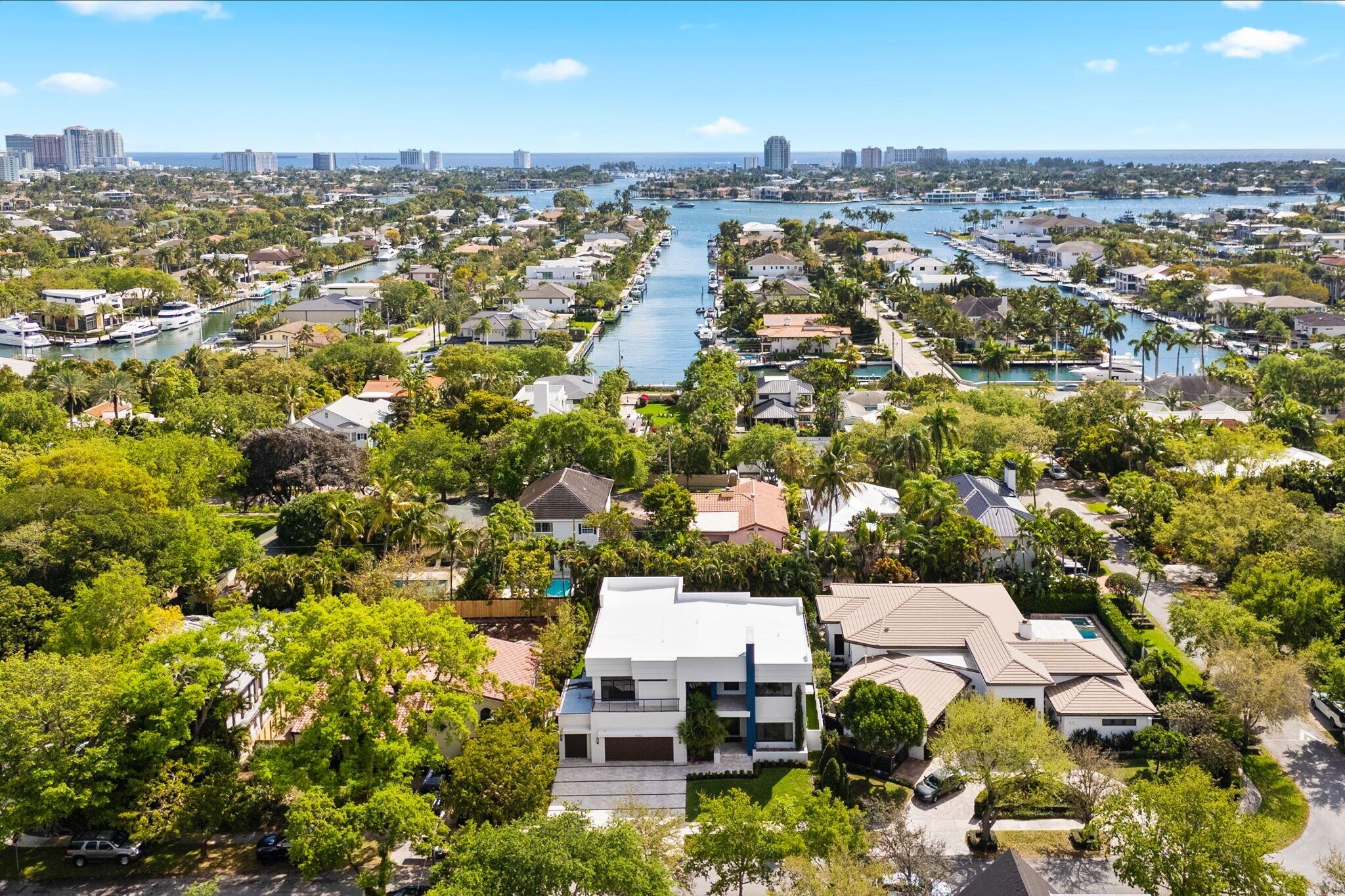 1032 SE 12th Fort Lauderdale, FL 33316