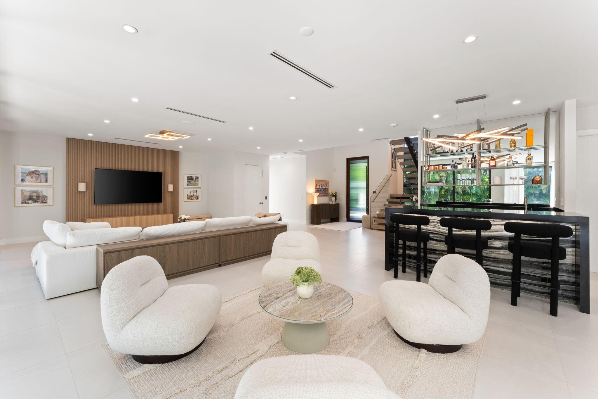 1032 SE 12th Fort Lauderdale, FL 33316