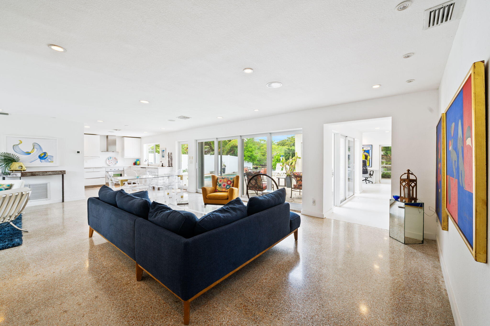 349 NE 29th St Wilton Manors, FL 33334