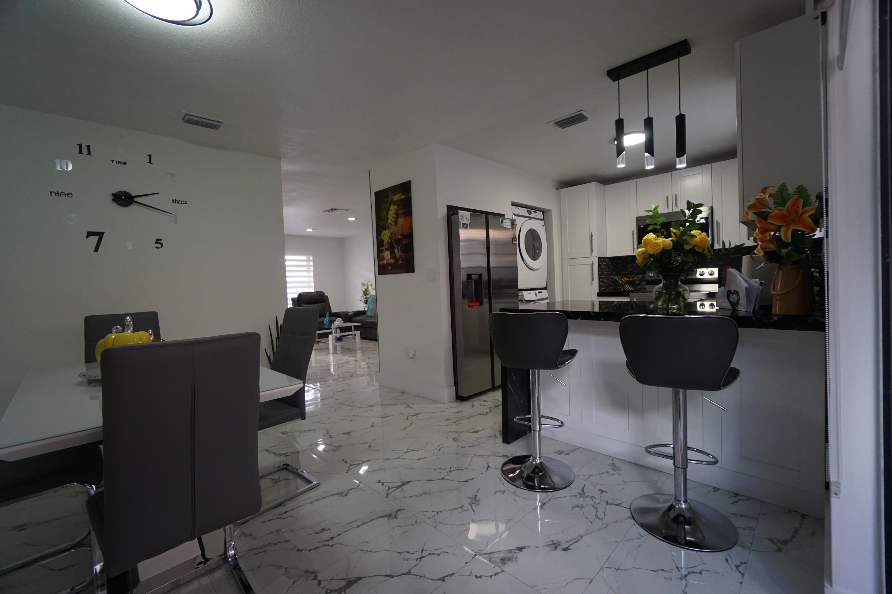 1765 W 41st #Unit 2d Hialeah, FL 33012