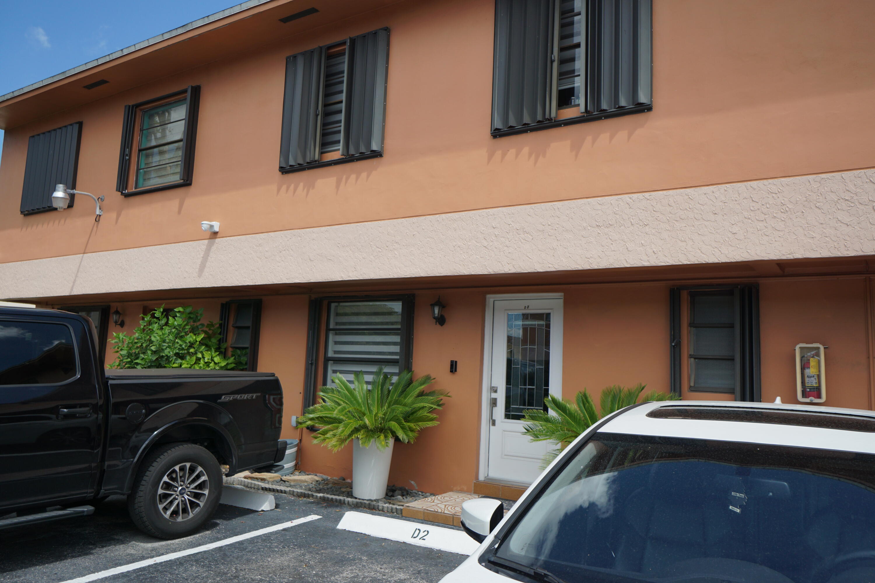 1765 W 41st #Unit 2d Hialeah, FL 33012