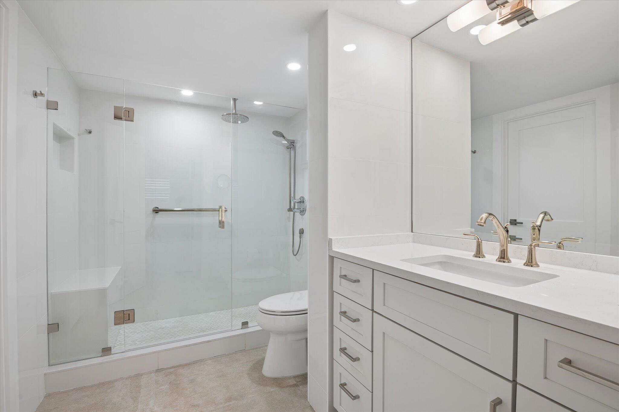 5100 Bayview #106 Fort Lauderdale, FL 33308