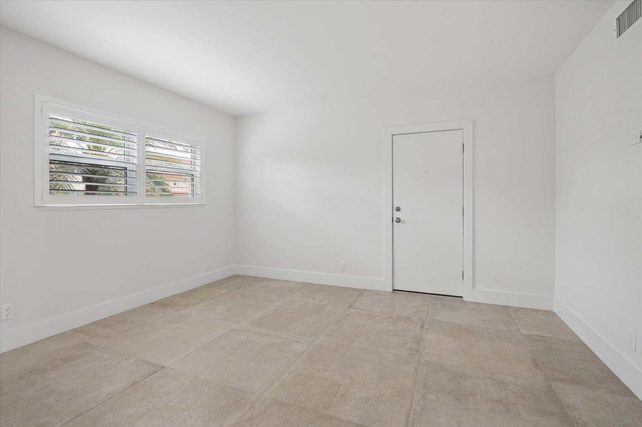 5100 Bayview #106 Fort Lauderdale, FL 33308