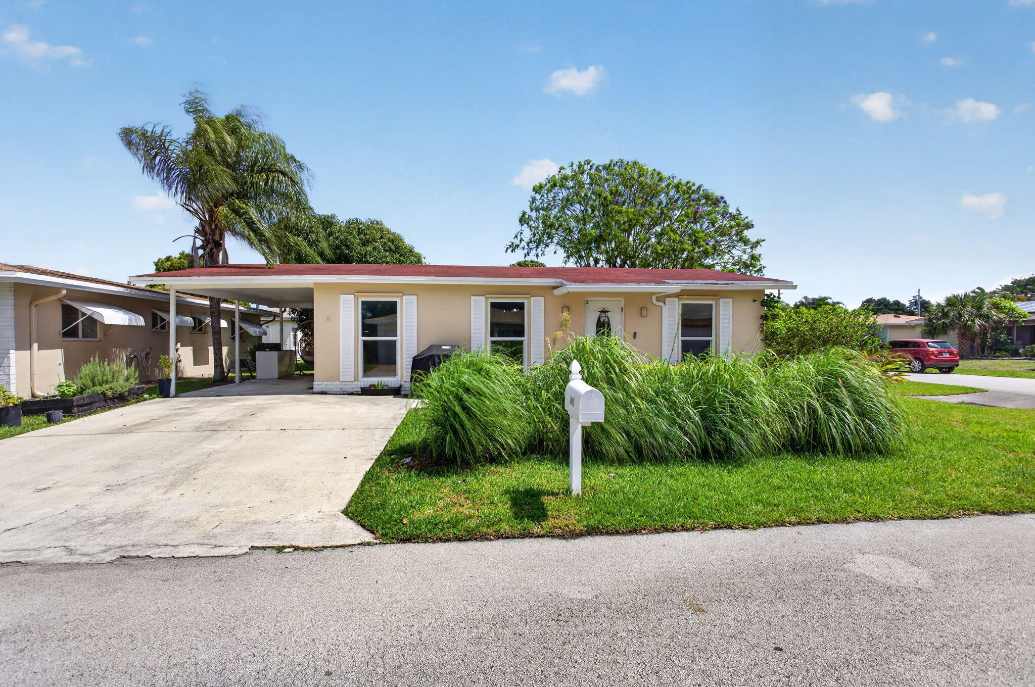 1601 NW 48th