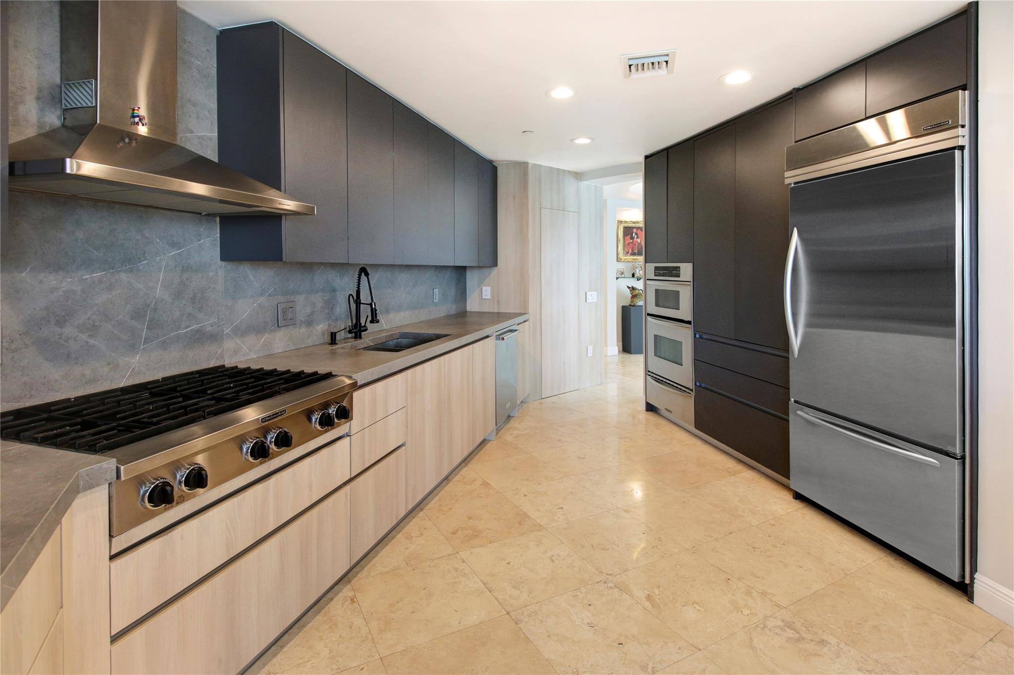 301 Hendricks #7 Fort Lauderdale, FL 33301
