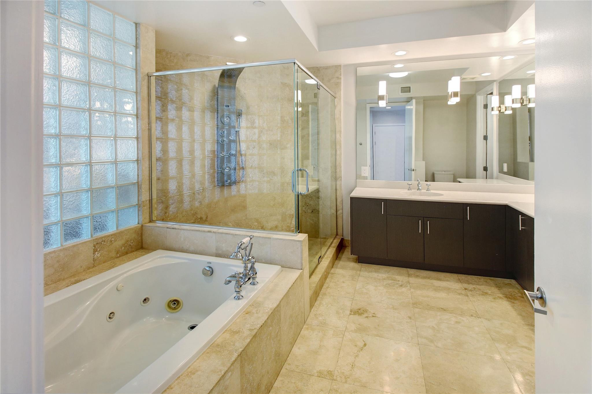 301 Hendricks #7 Fort Lauderdale, FL 33301