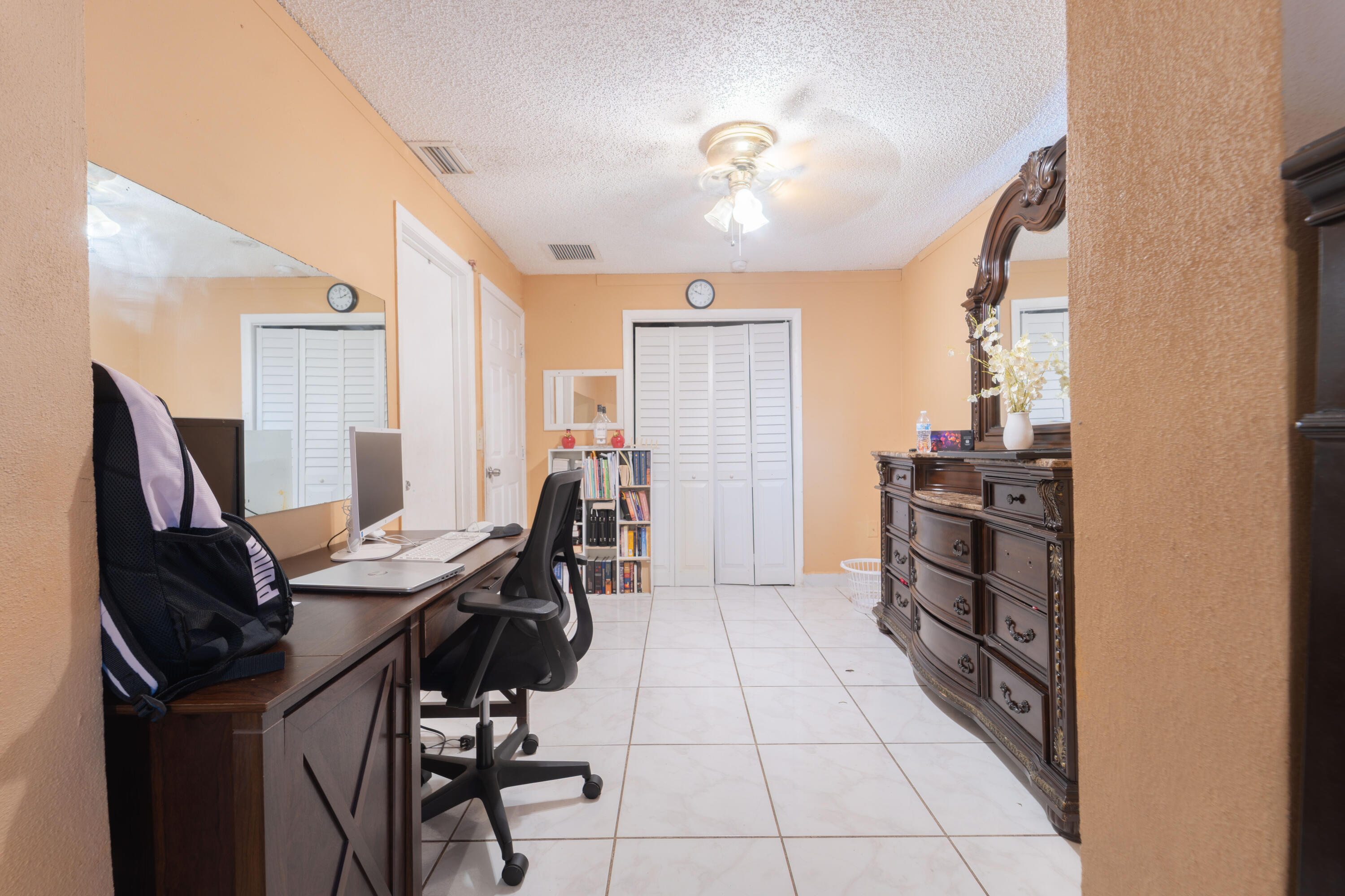 3617 Old Boynton Boynton Beach, FL 33436