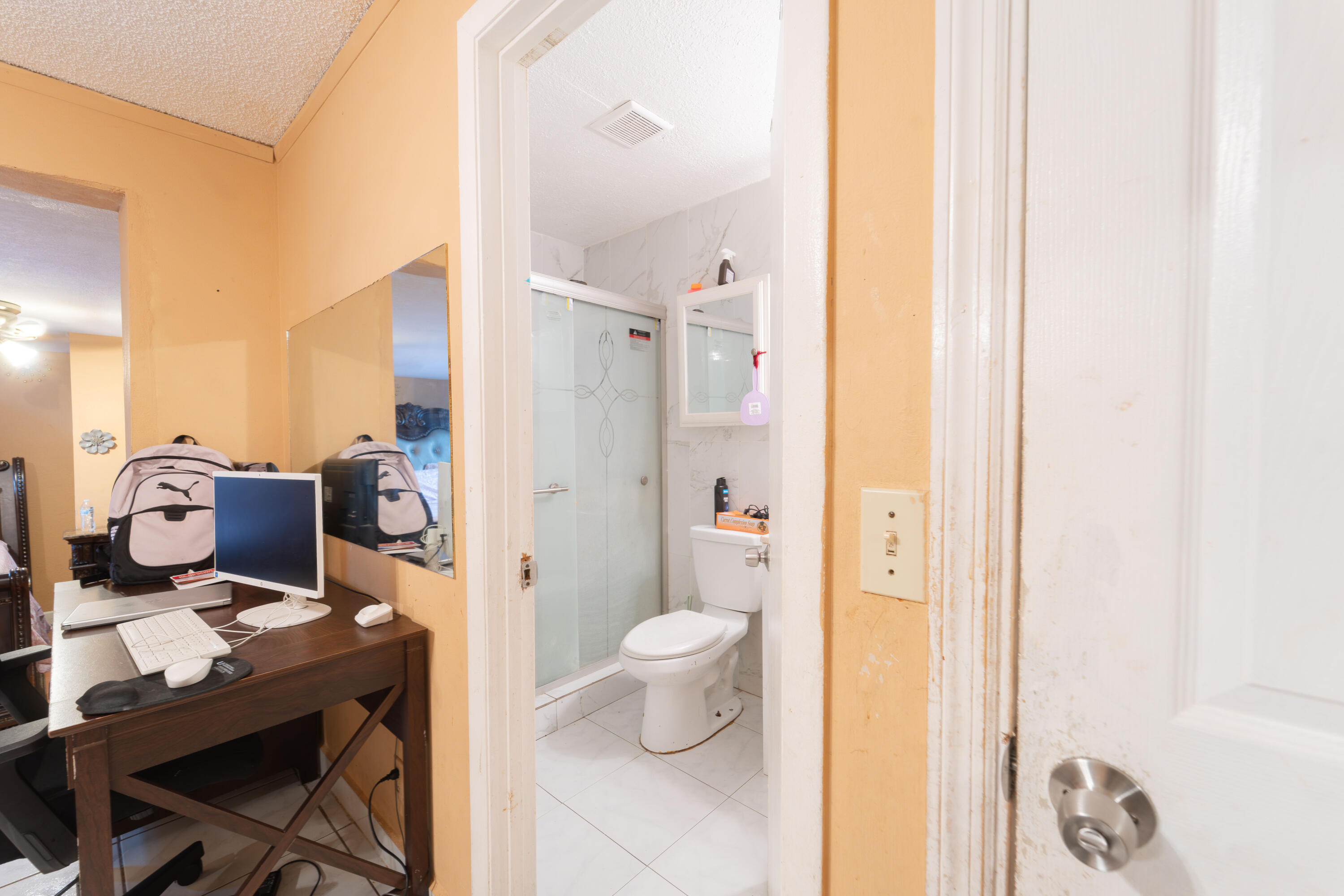 3617 Old Boynton Boynton Beach, FL 33436
