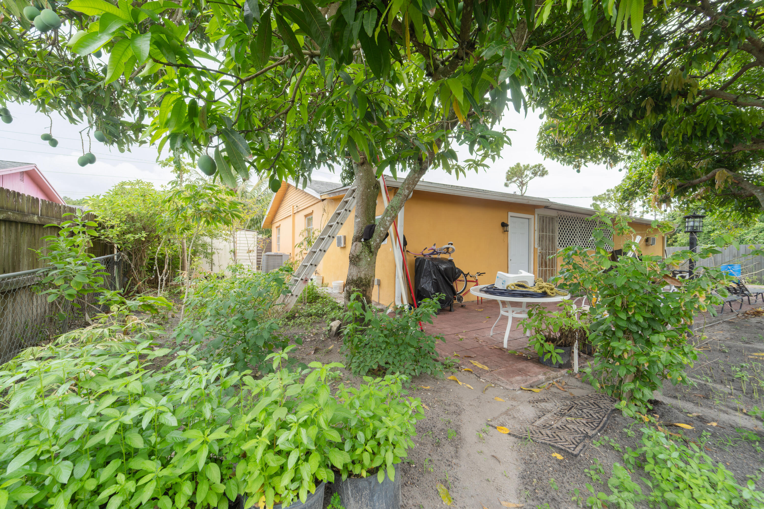 3617 Old Boynton Boynton Beach, FL 33436