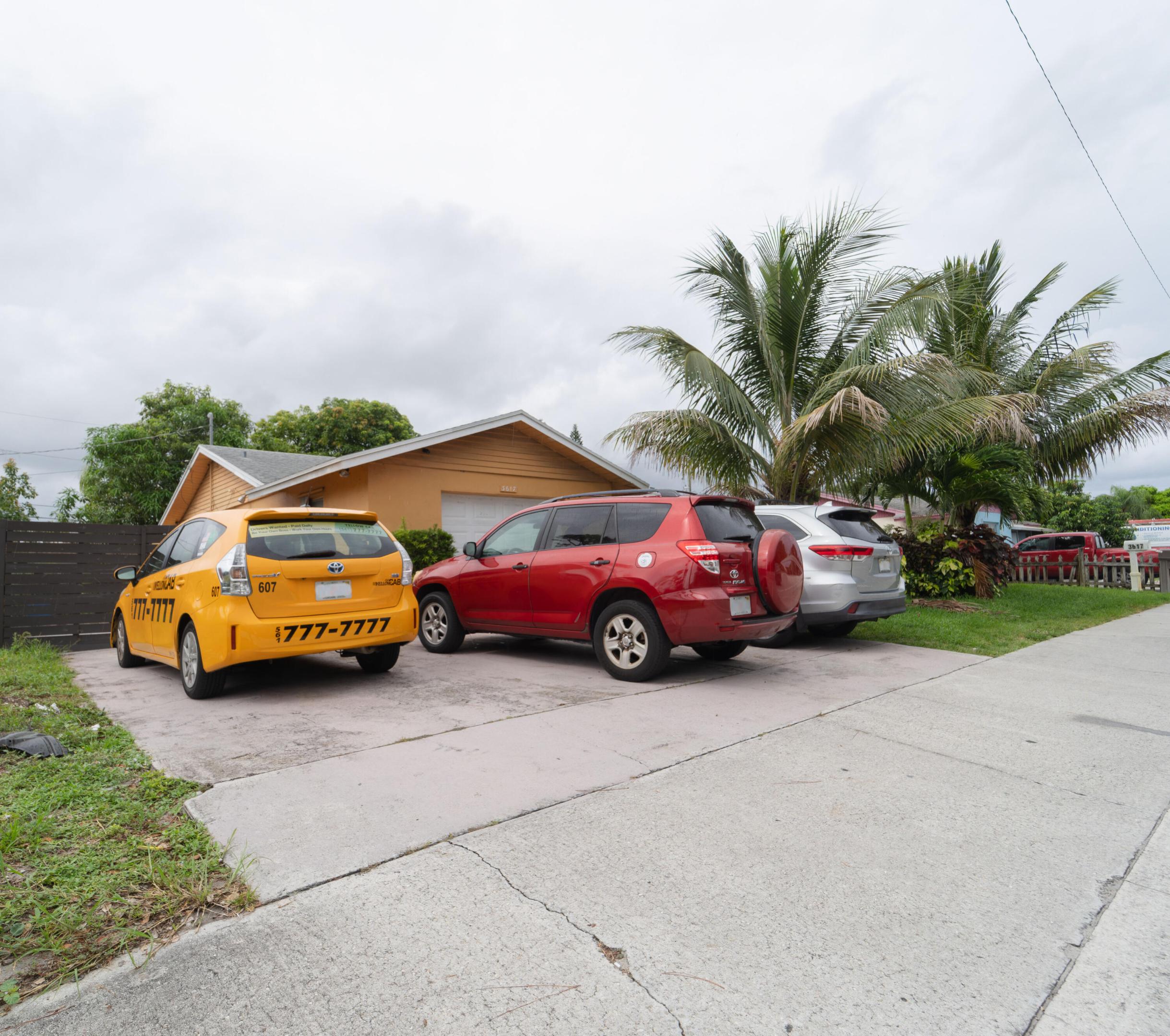 3617 Old Boynton Boynton Beach, FL 33436