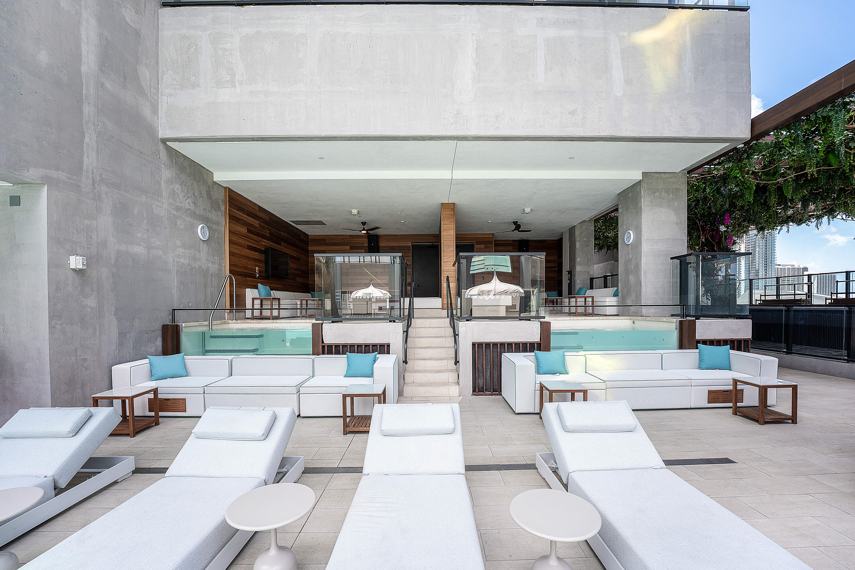image E11EVEN Hotel & Residences28