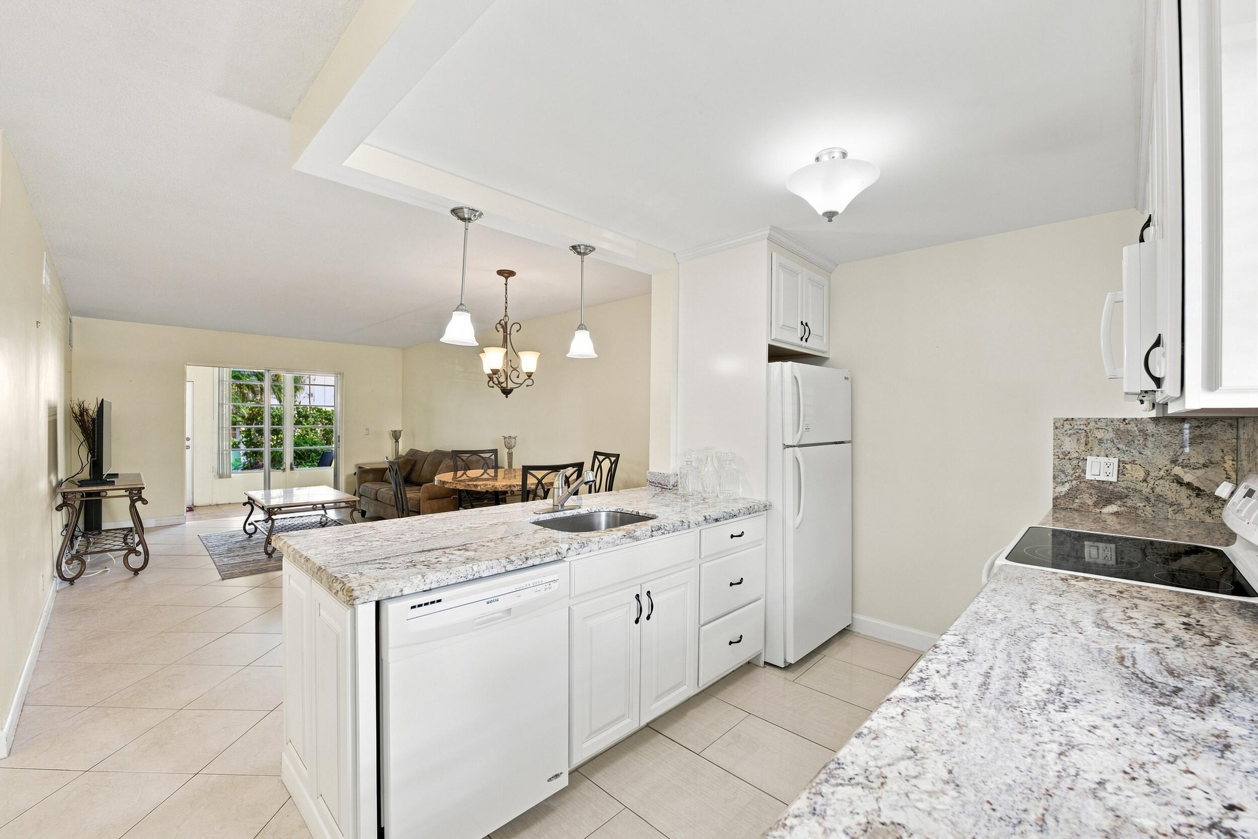 2223 NE 1st #101