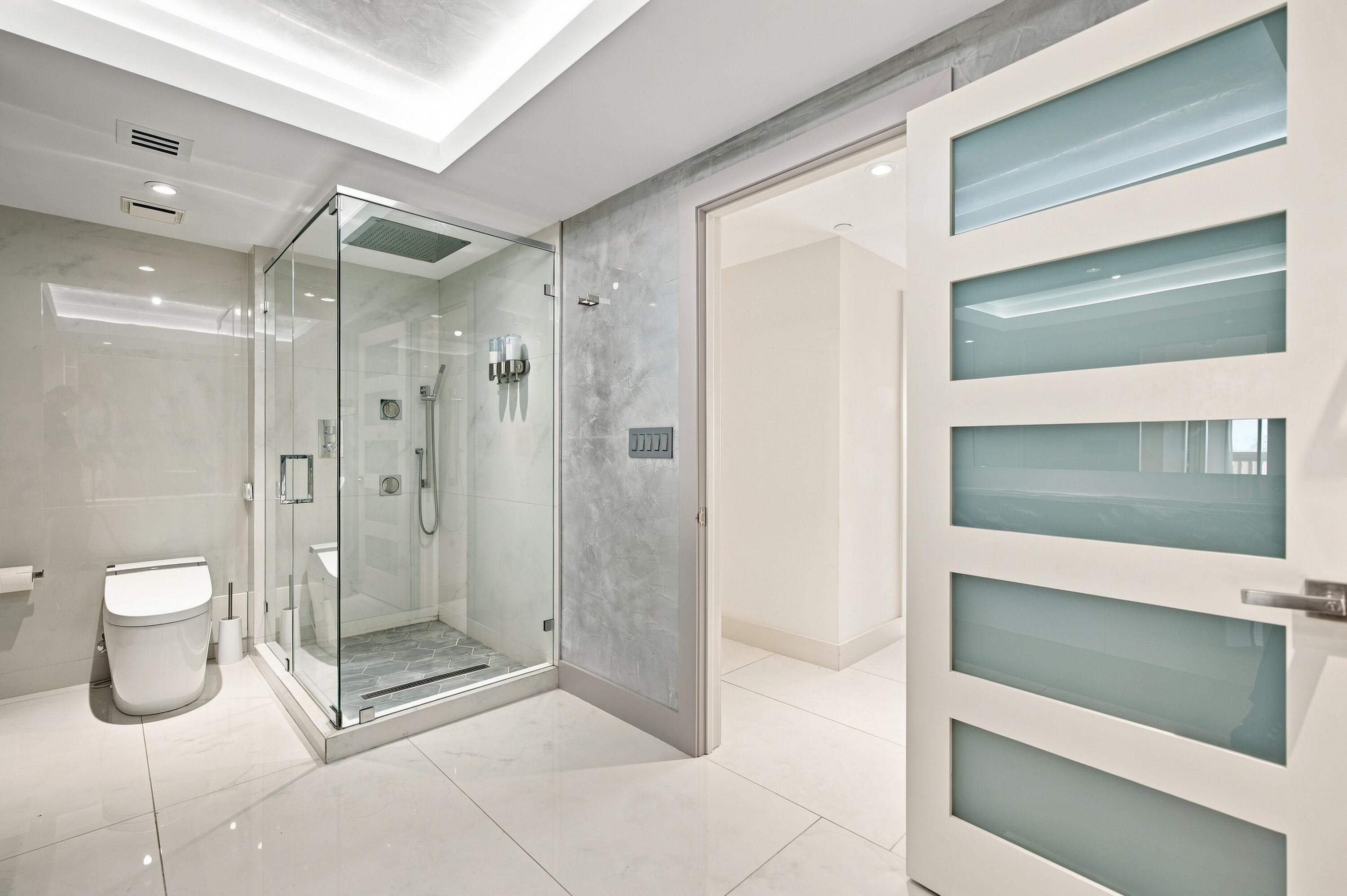 2000 Island #2905 Aventura, FL 33160