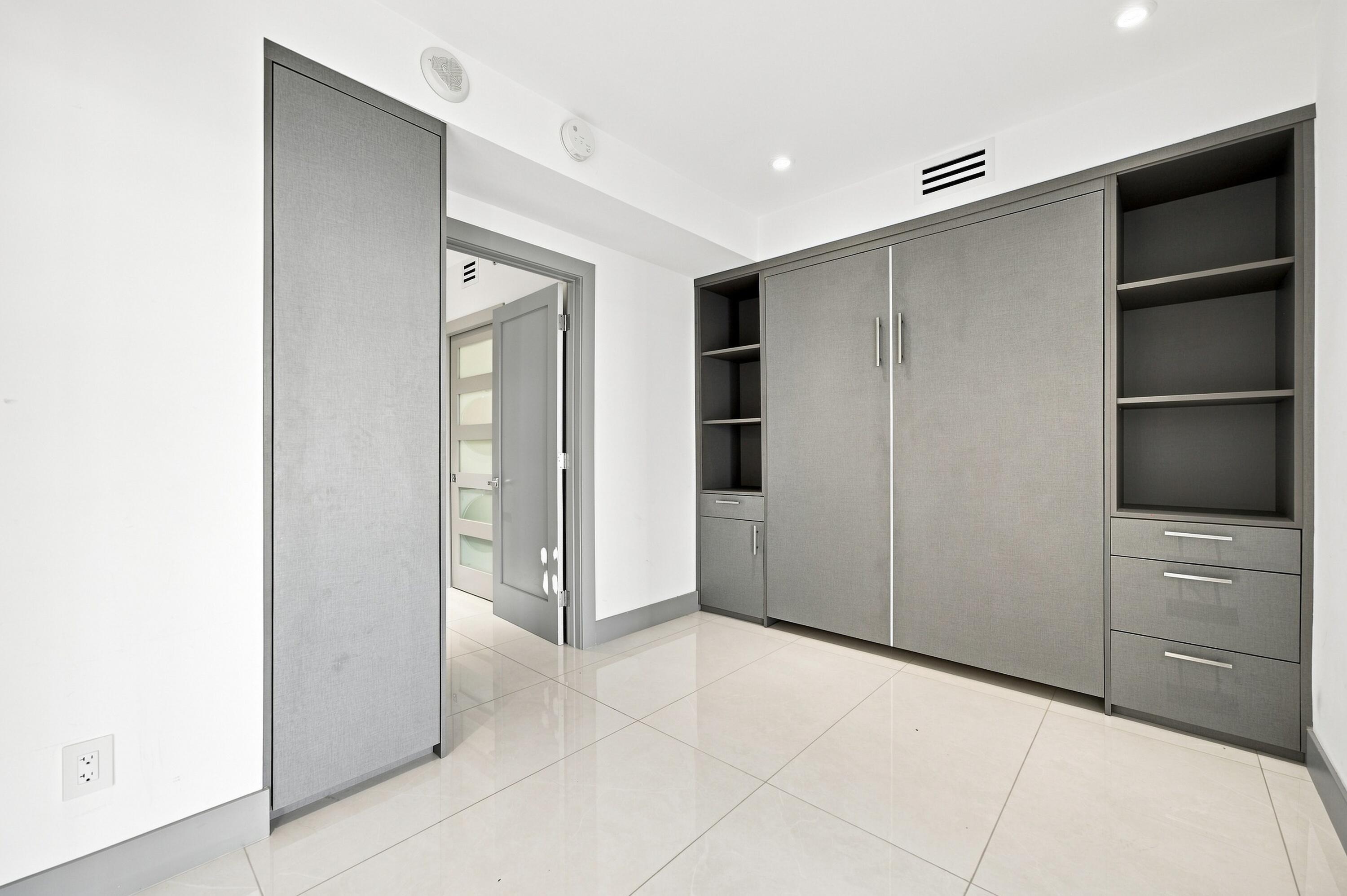 2000 Island #2905 Aventura, FL 33160