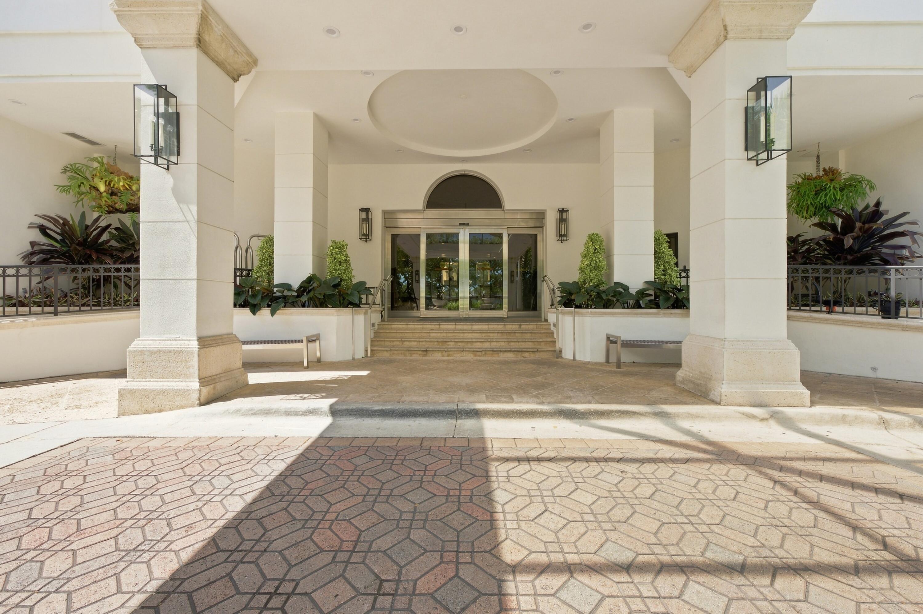 2000 Island #2905 Aventura, FL 33160