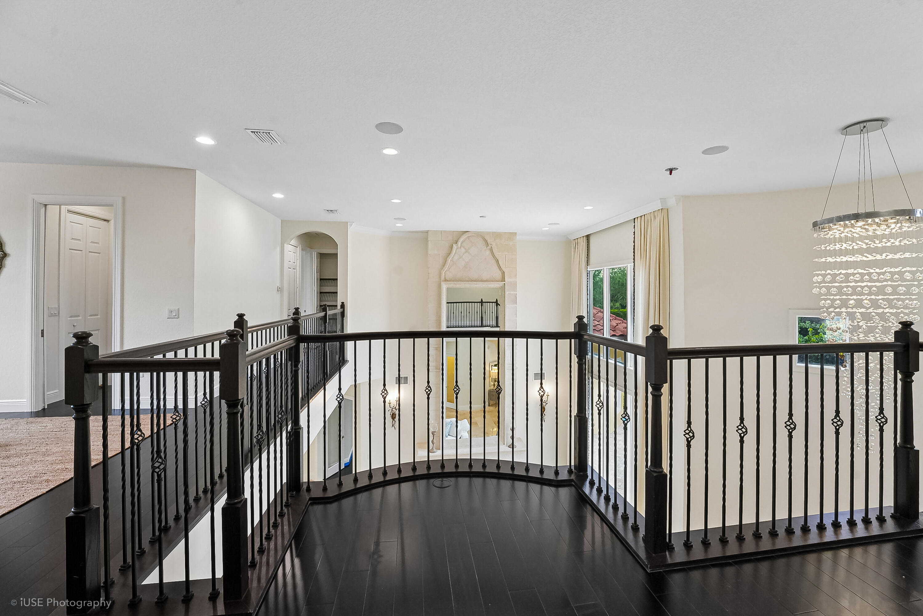 2825 Jockey Cir Davie, FL 33330