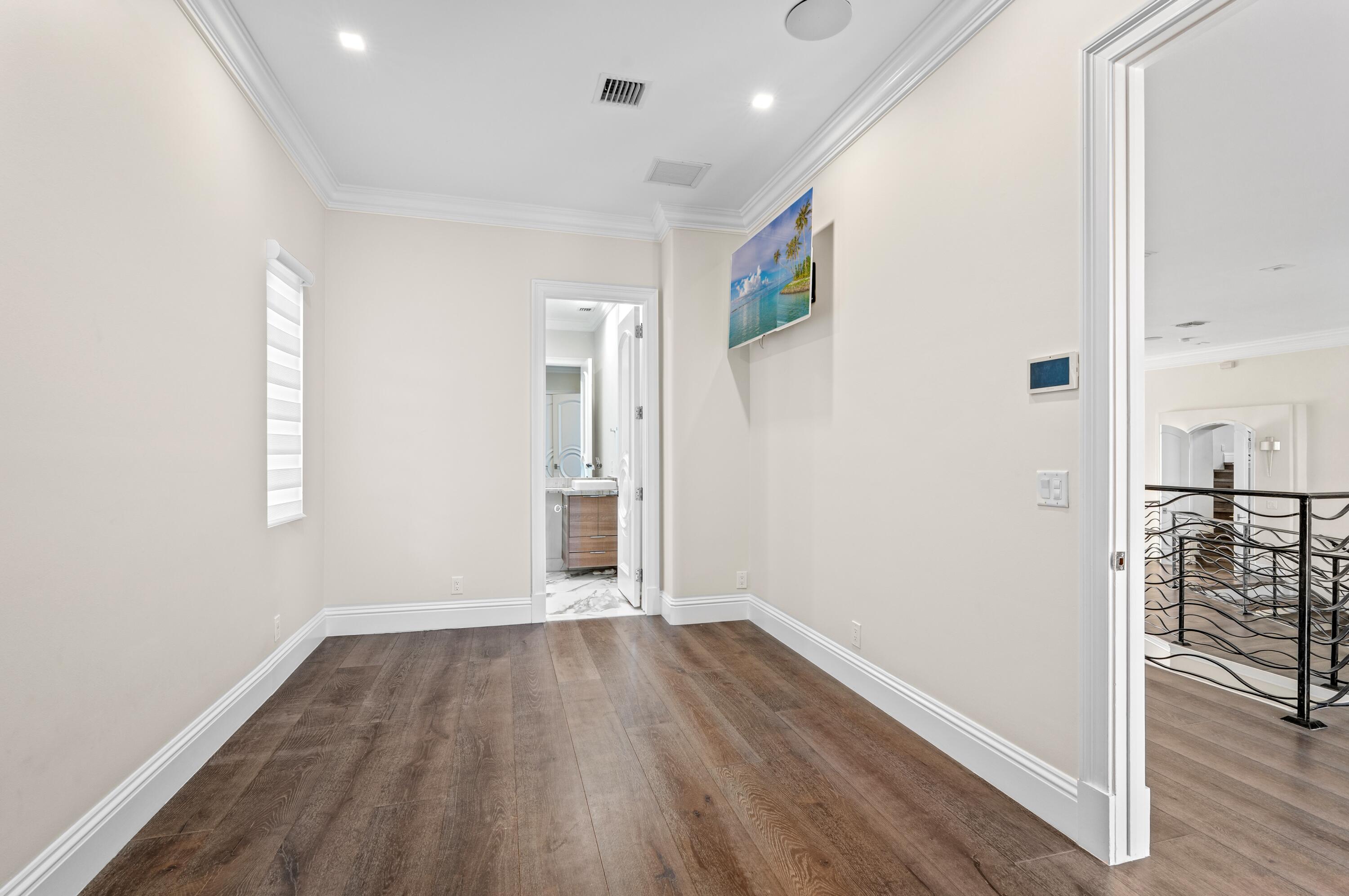 2307 N Riverside Dr Pompano Beach, FL 33062